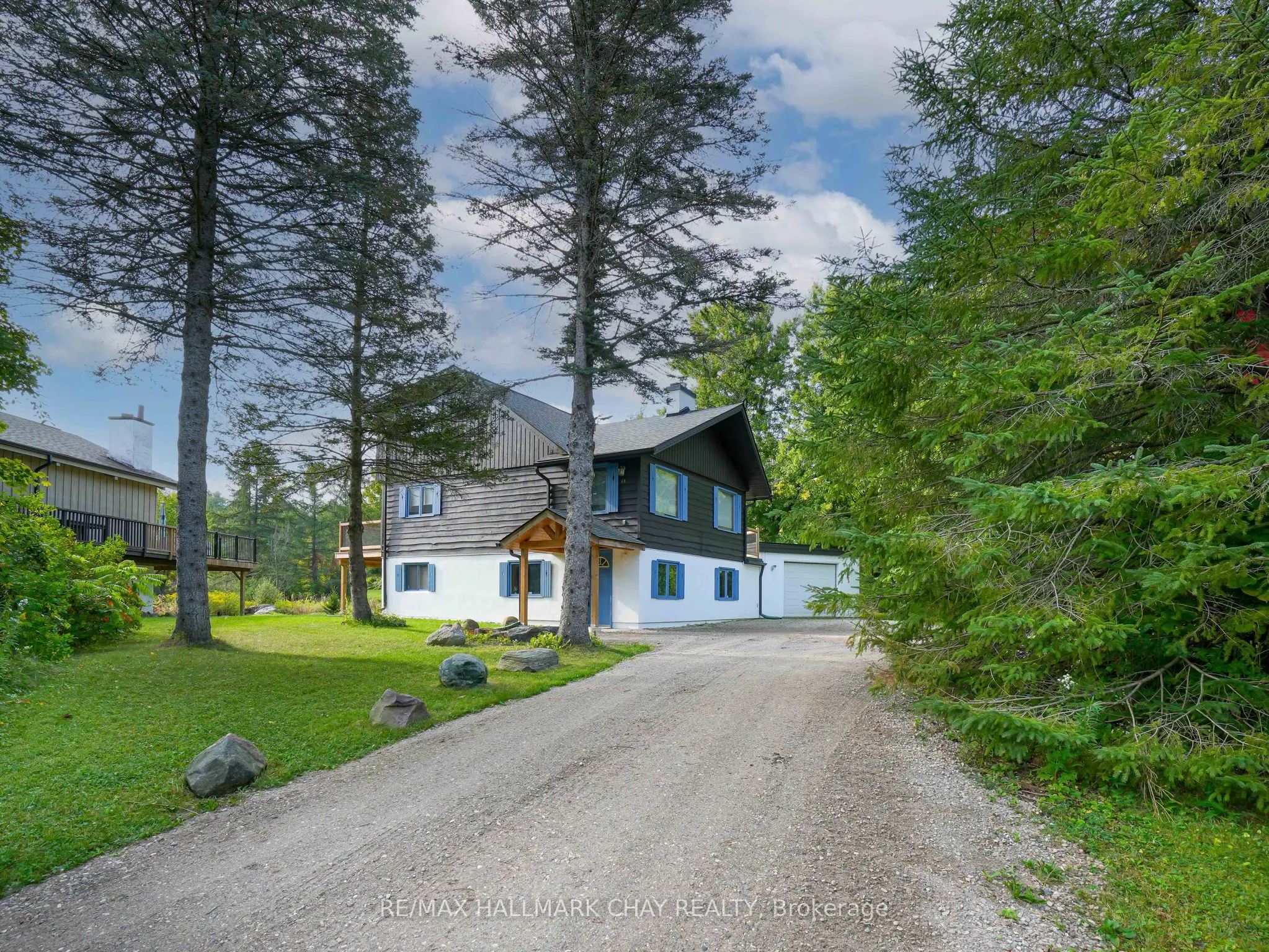 61 Pine River Crescent