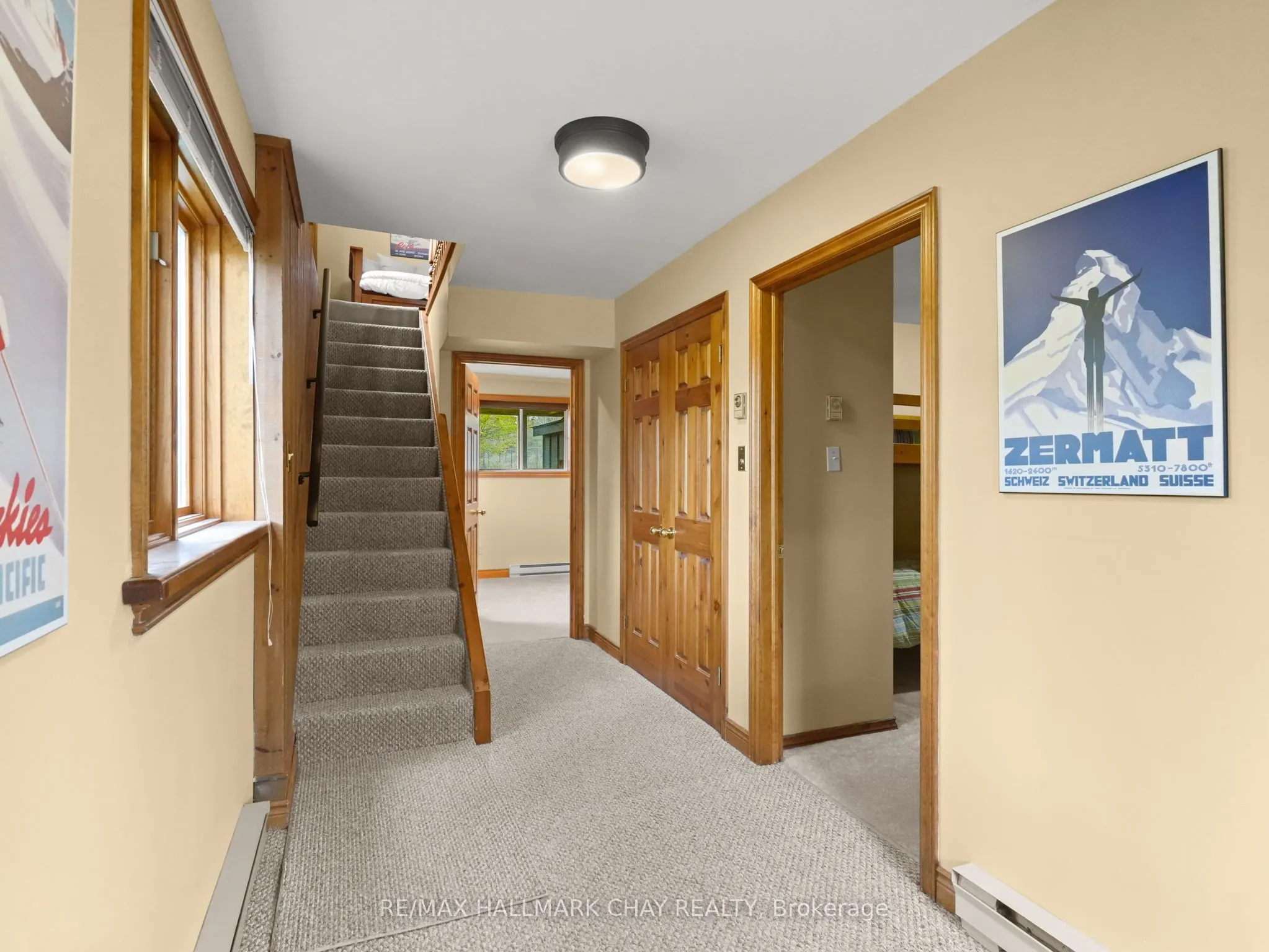 61 Pine River Crescent