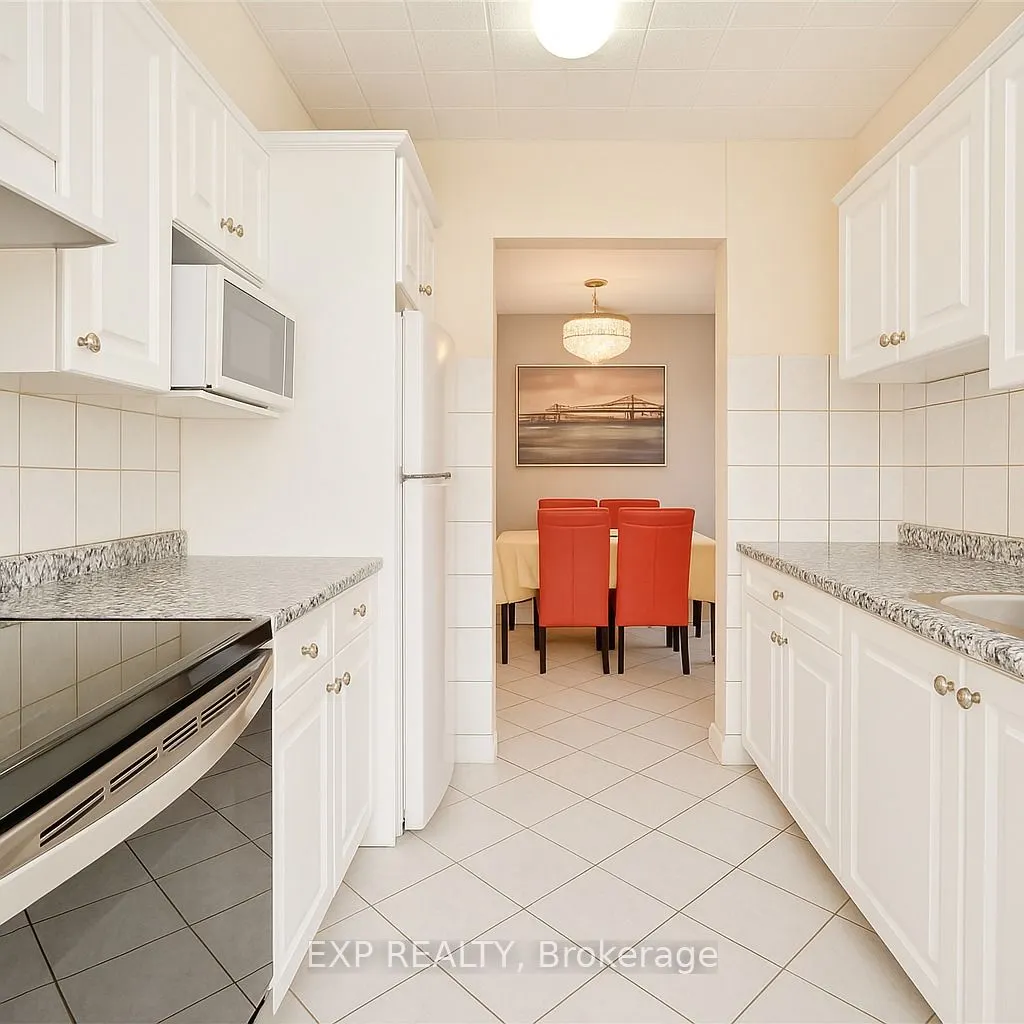 71 Vanier Drive, #205