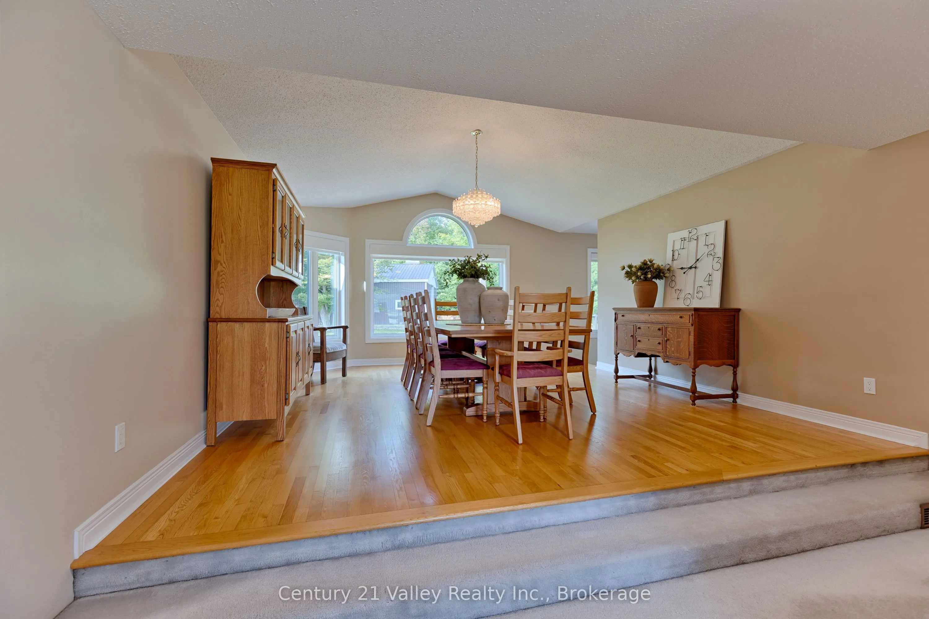 5421 Carp Road