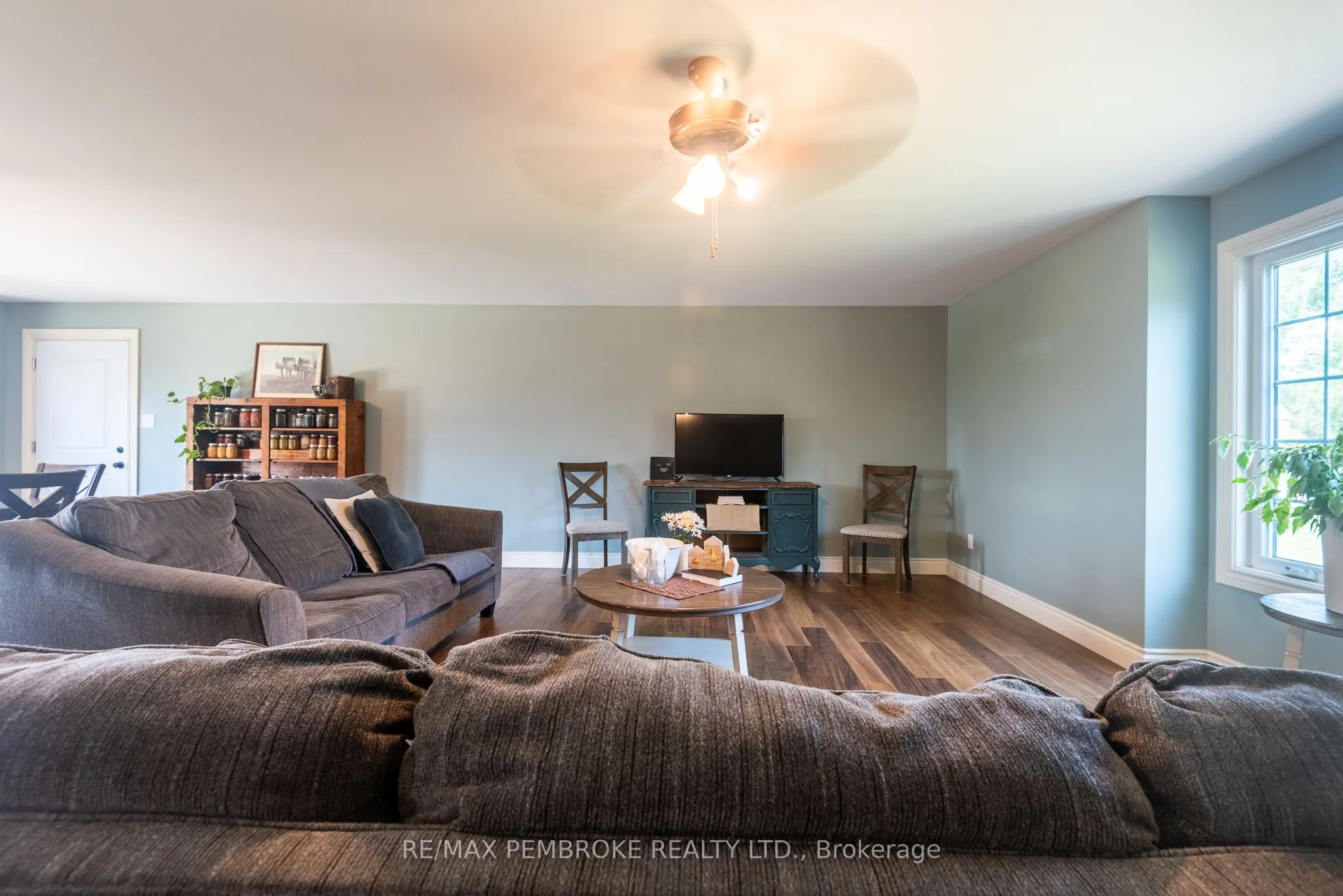 1870 SANDY BEACH Road