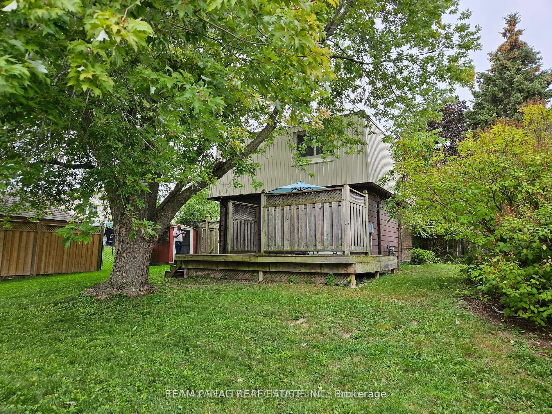 106 Millwood Crescent