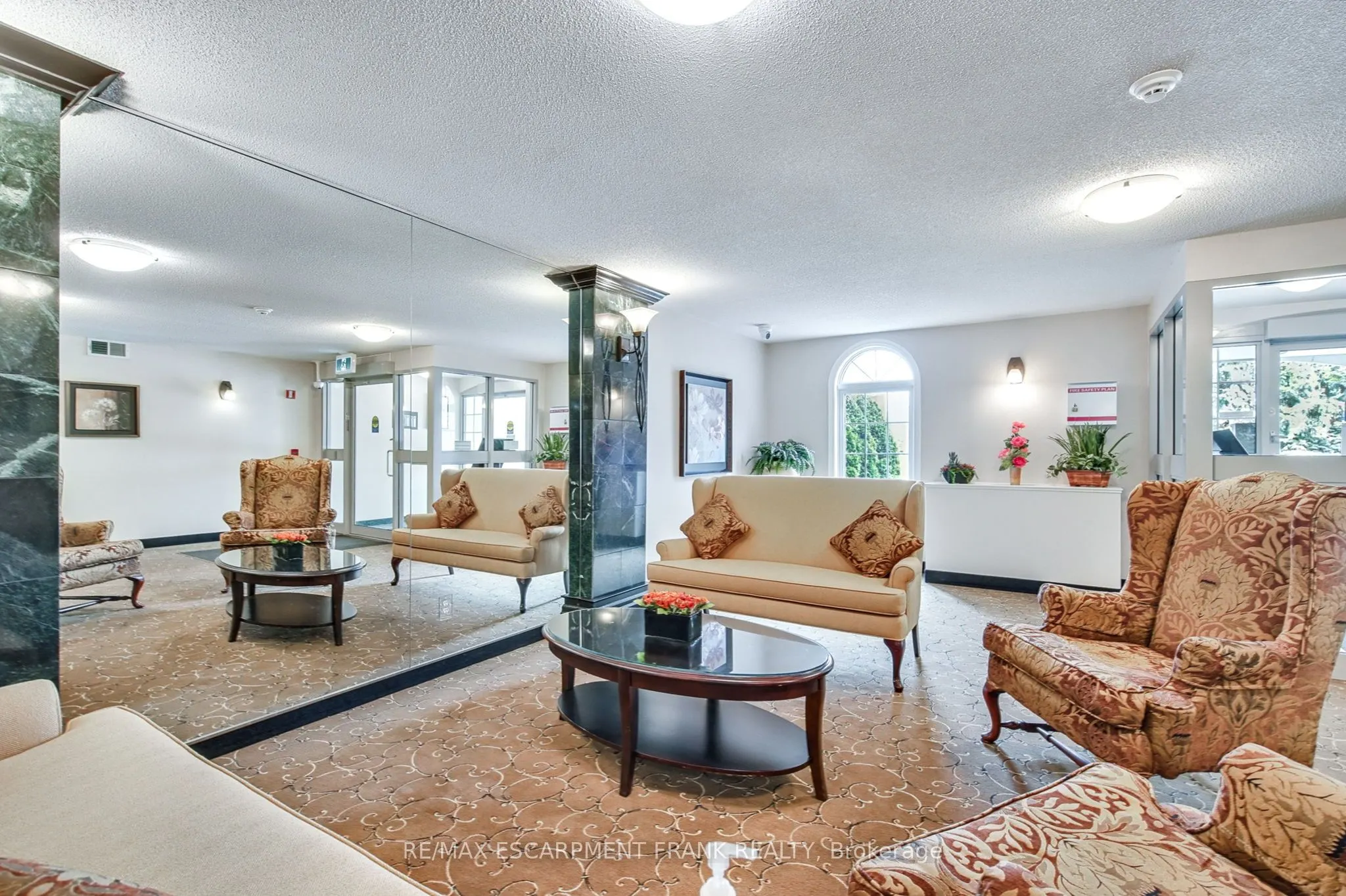 970 Golf Links Road, #205