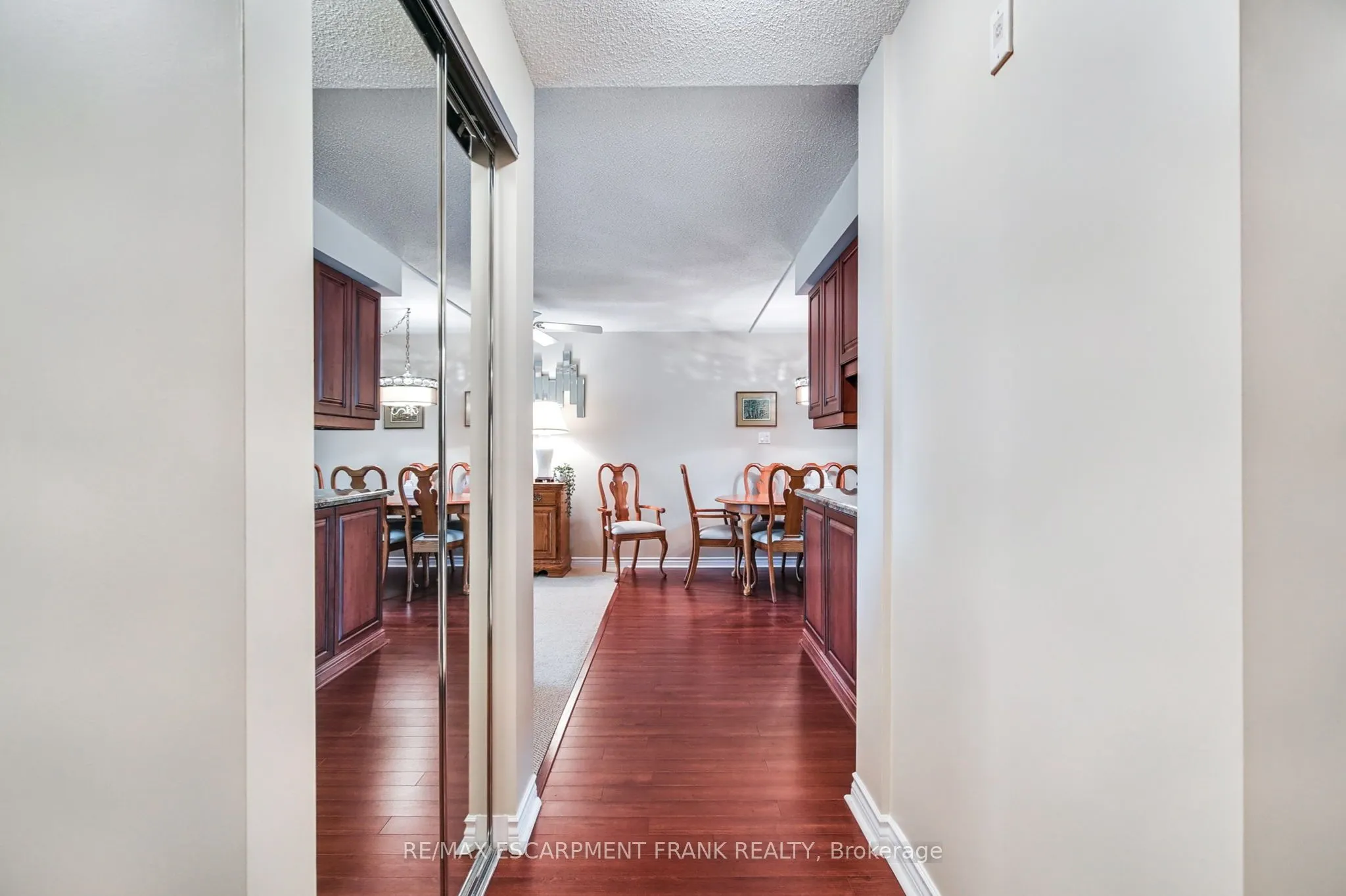 970 Golf Links Road, #205