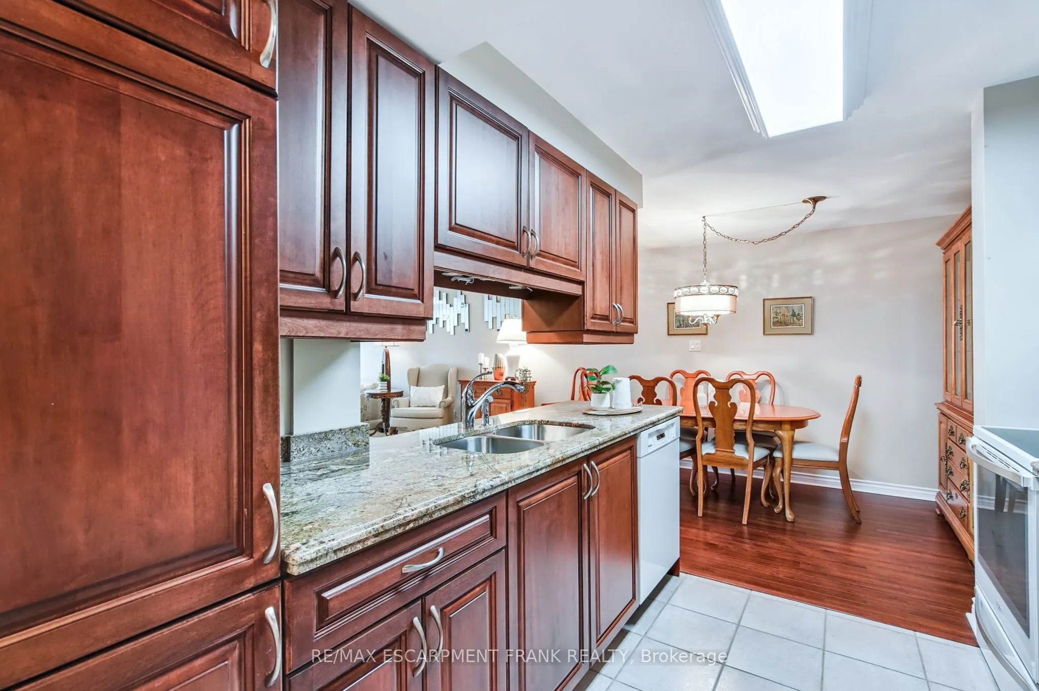 970 Golf Links Road, #205