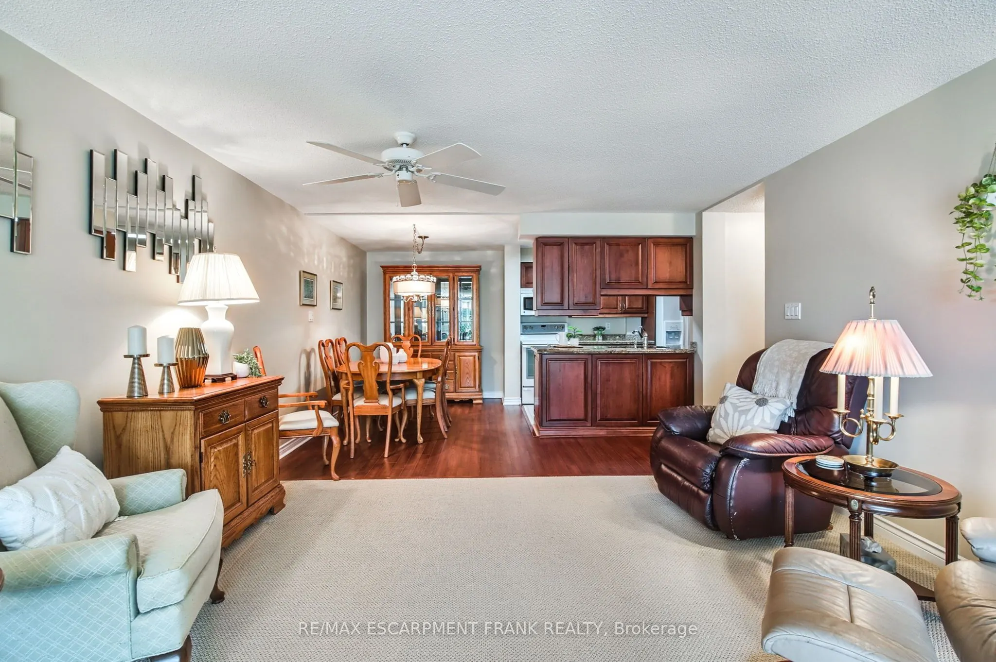 970 Golf Links Road, #205