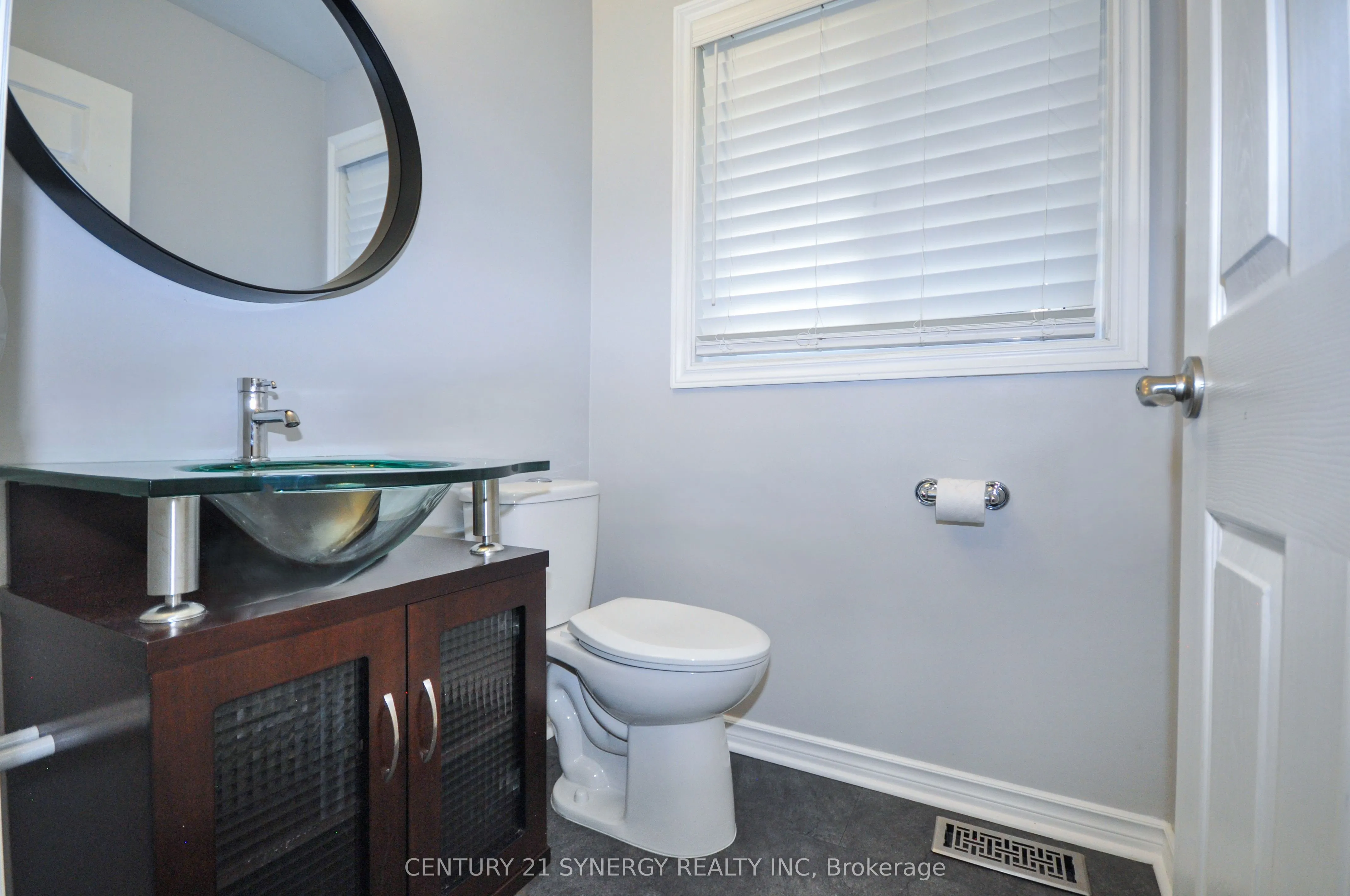 16-50 Greenbank Road, #16