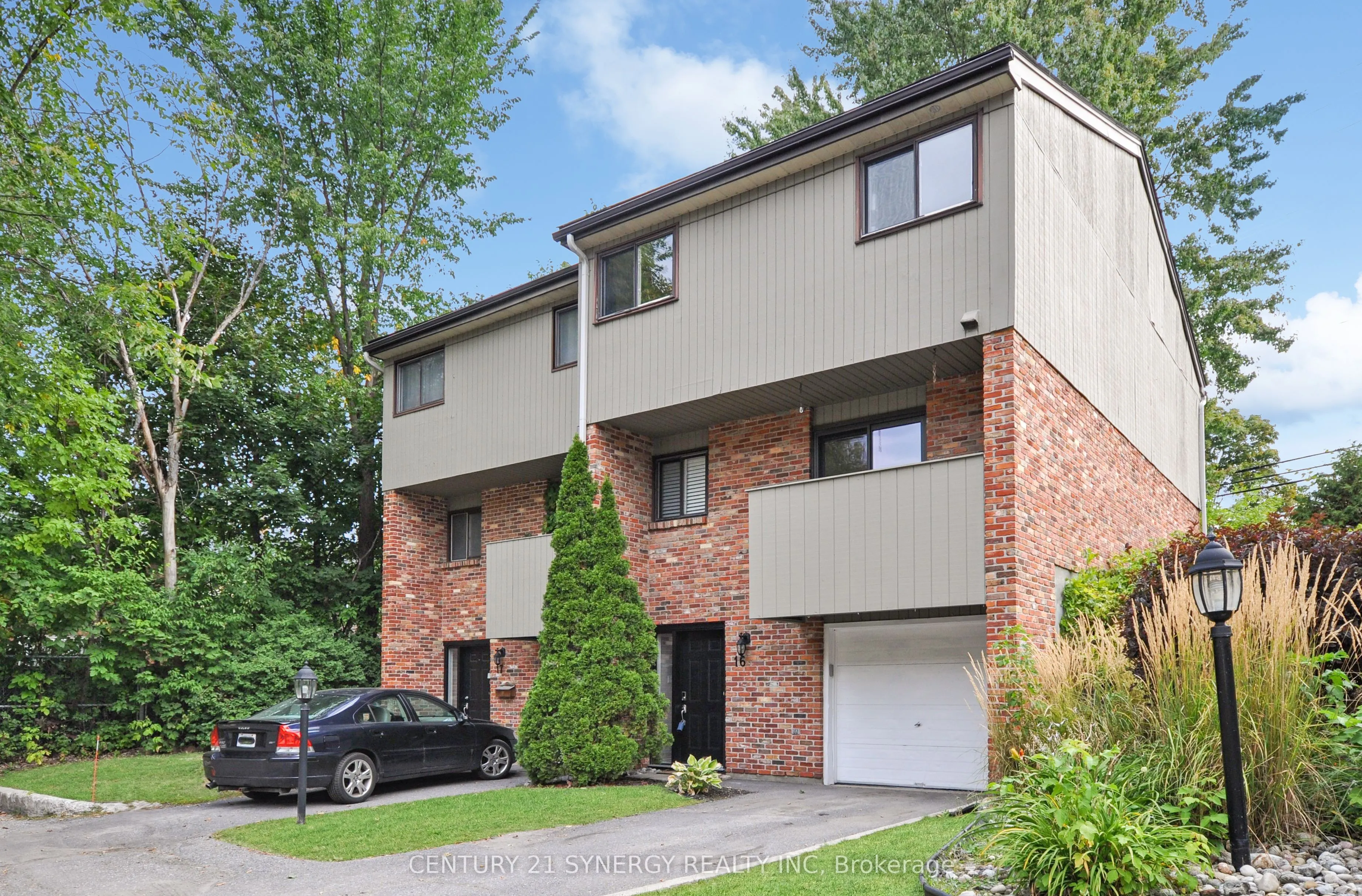 16-50 Greenbank Road, #16