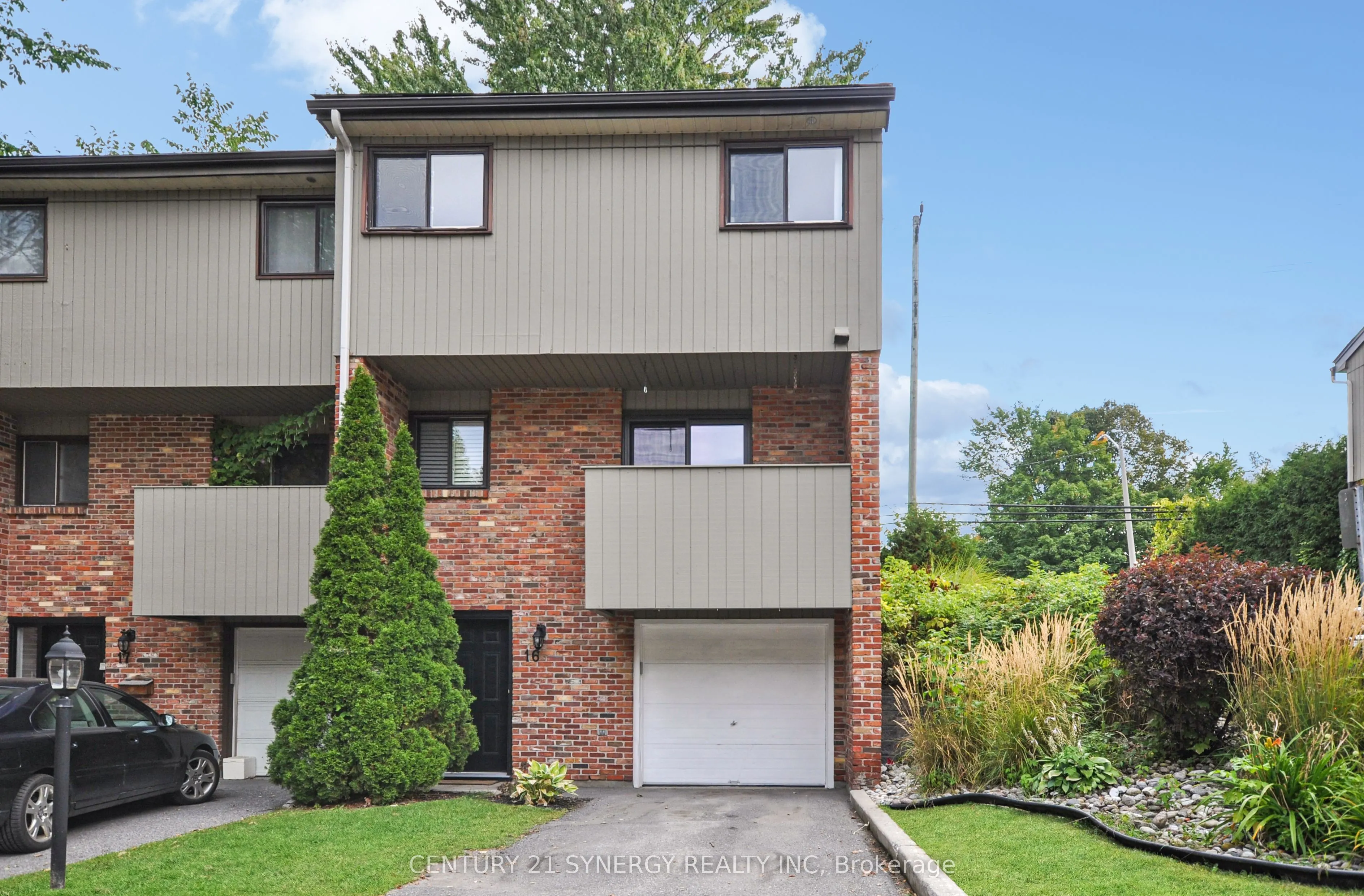 16-50 Greenbank Road, #16
