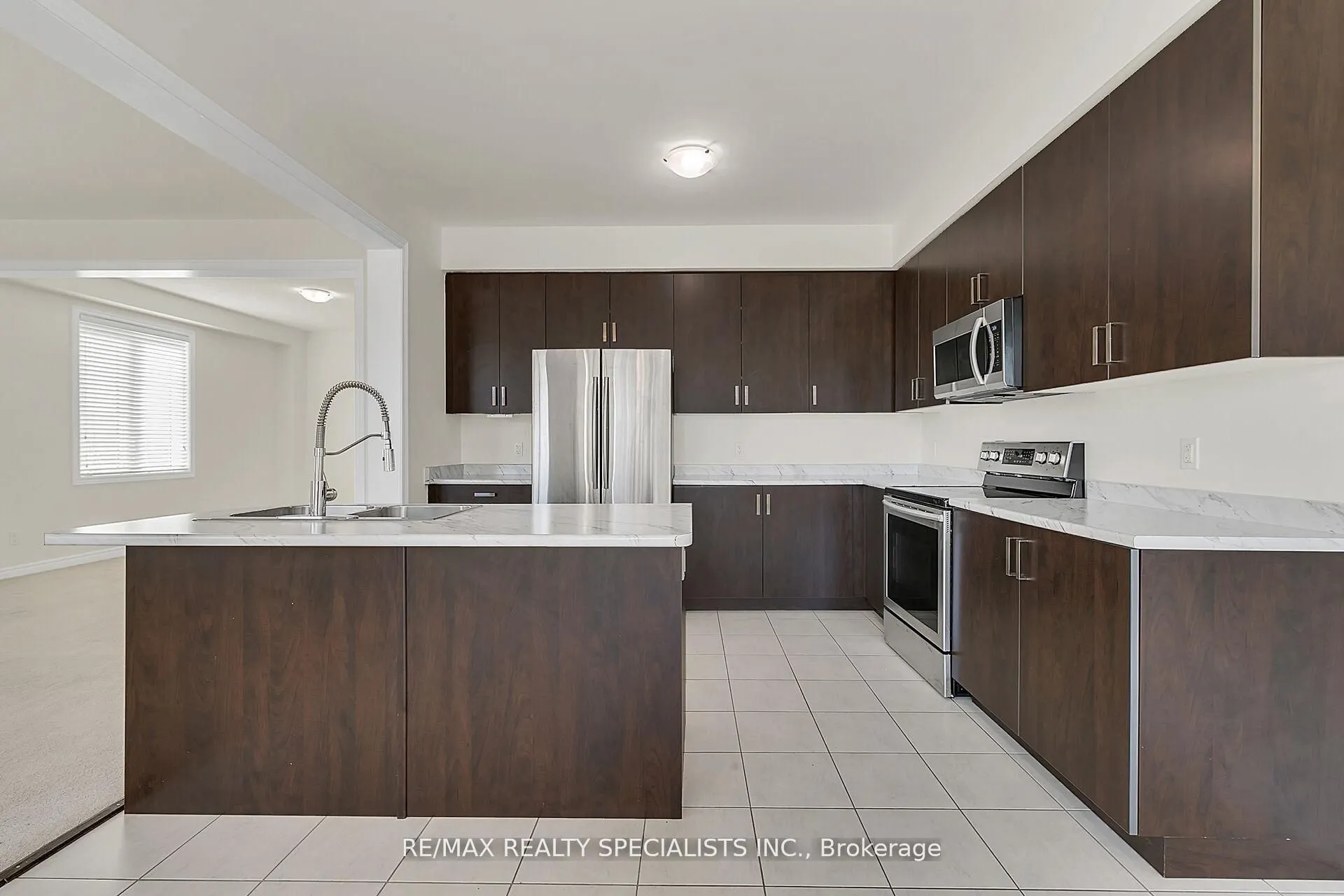 111 Kay Crescent
