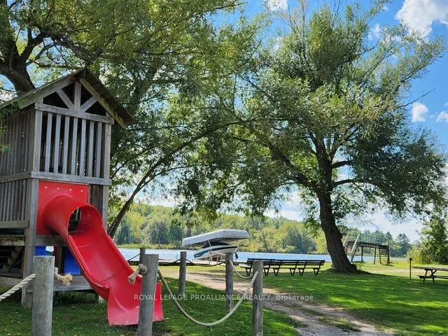 9 Island Park