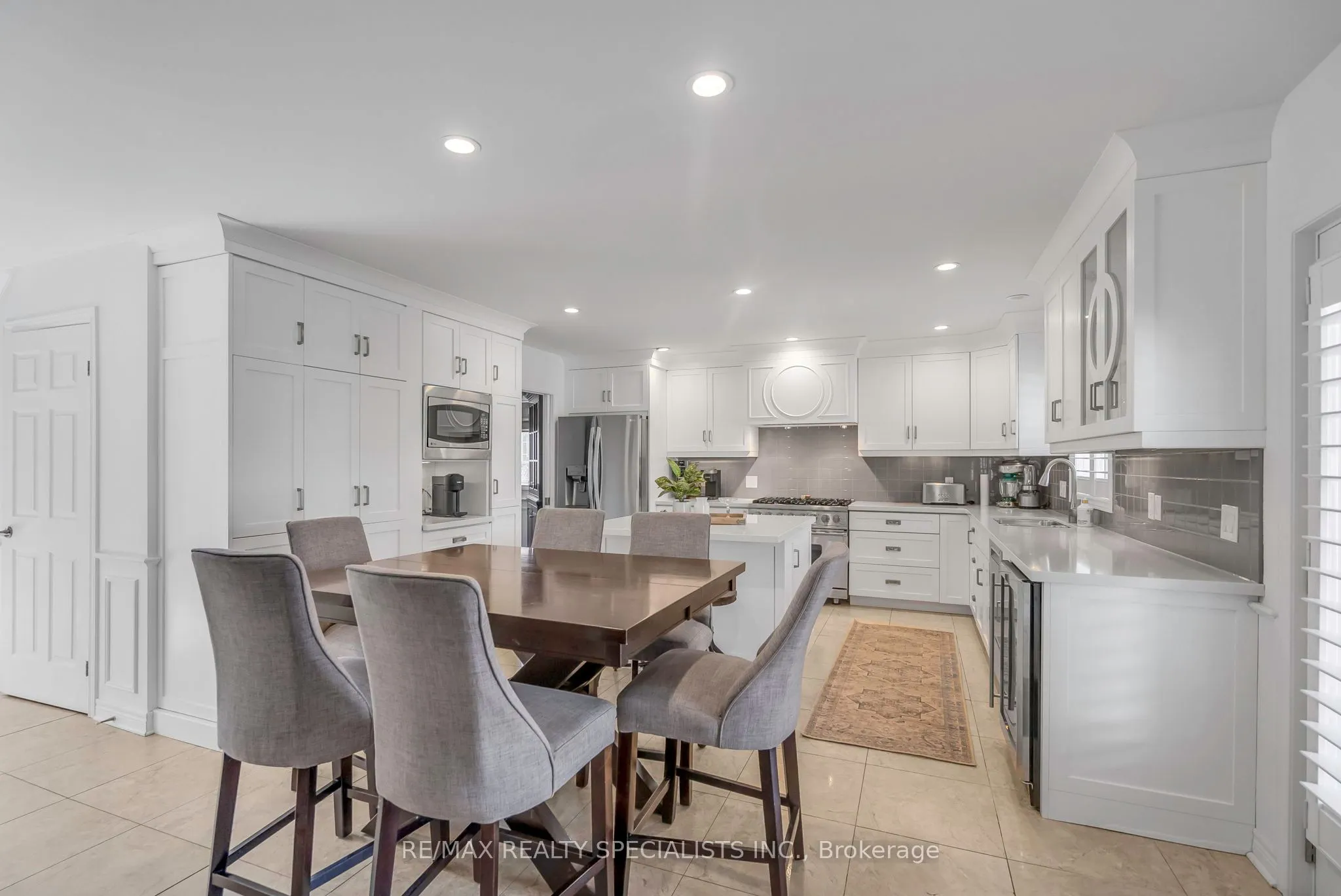 8087 Beaver Glen Drive
