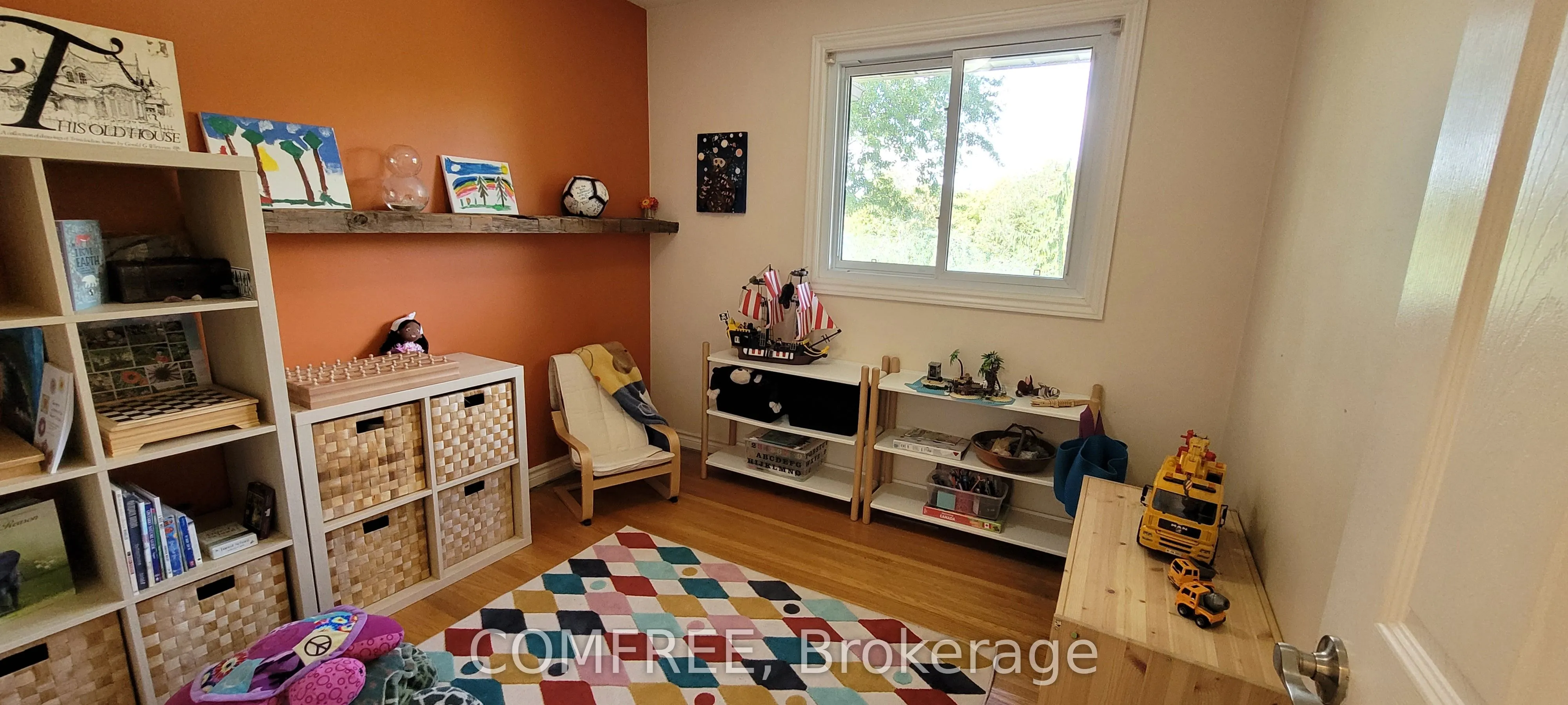 93 Water Street E