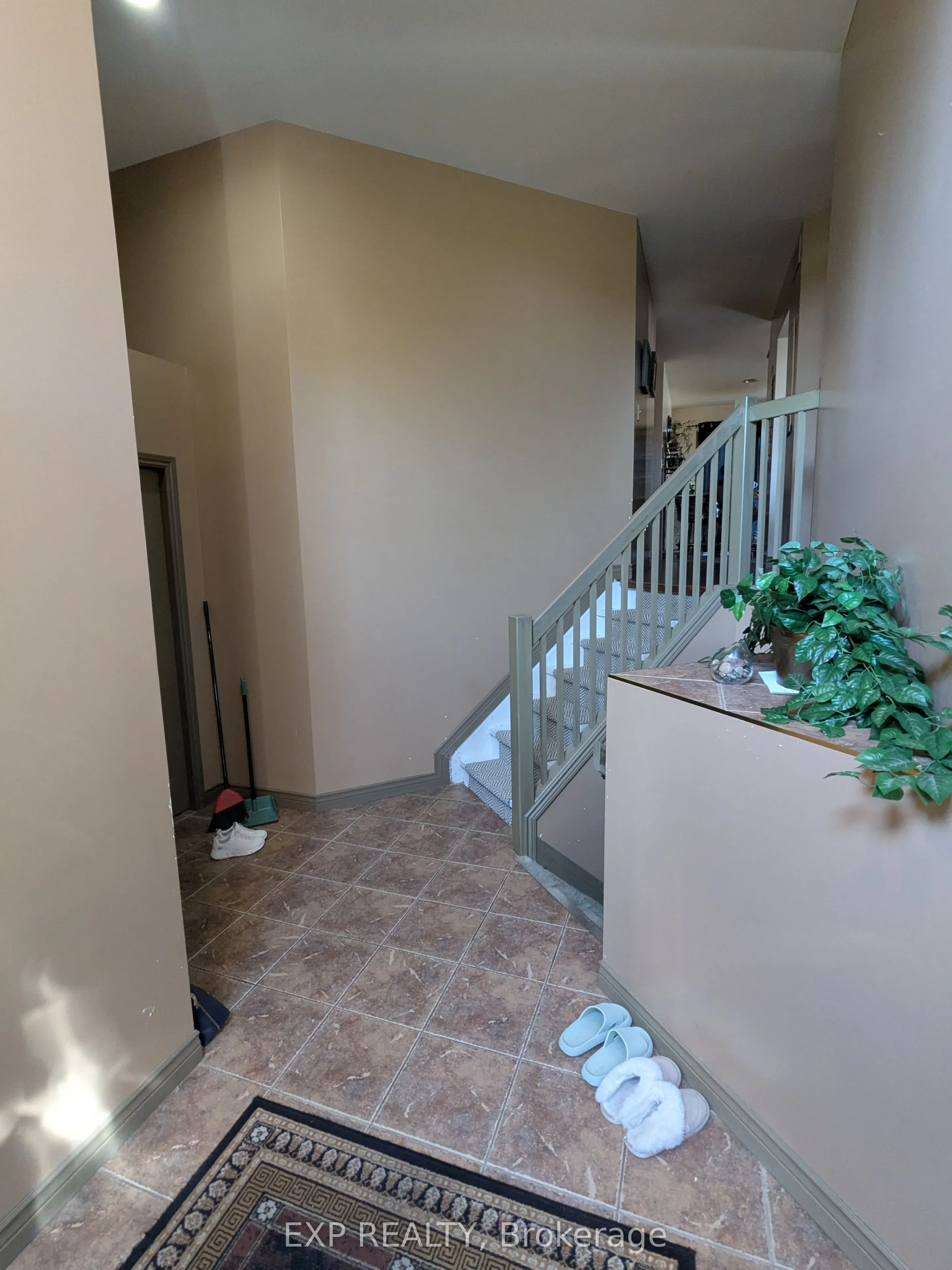 11209 Ancona Crescent