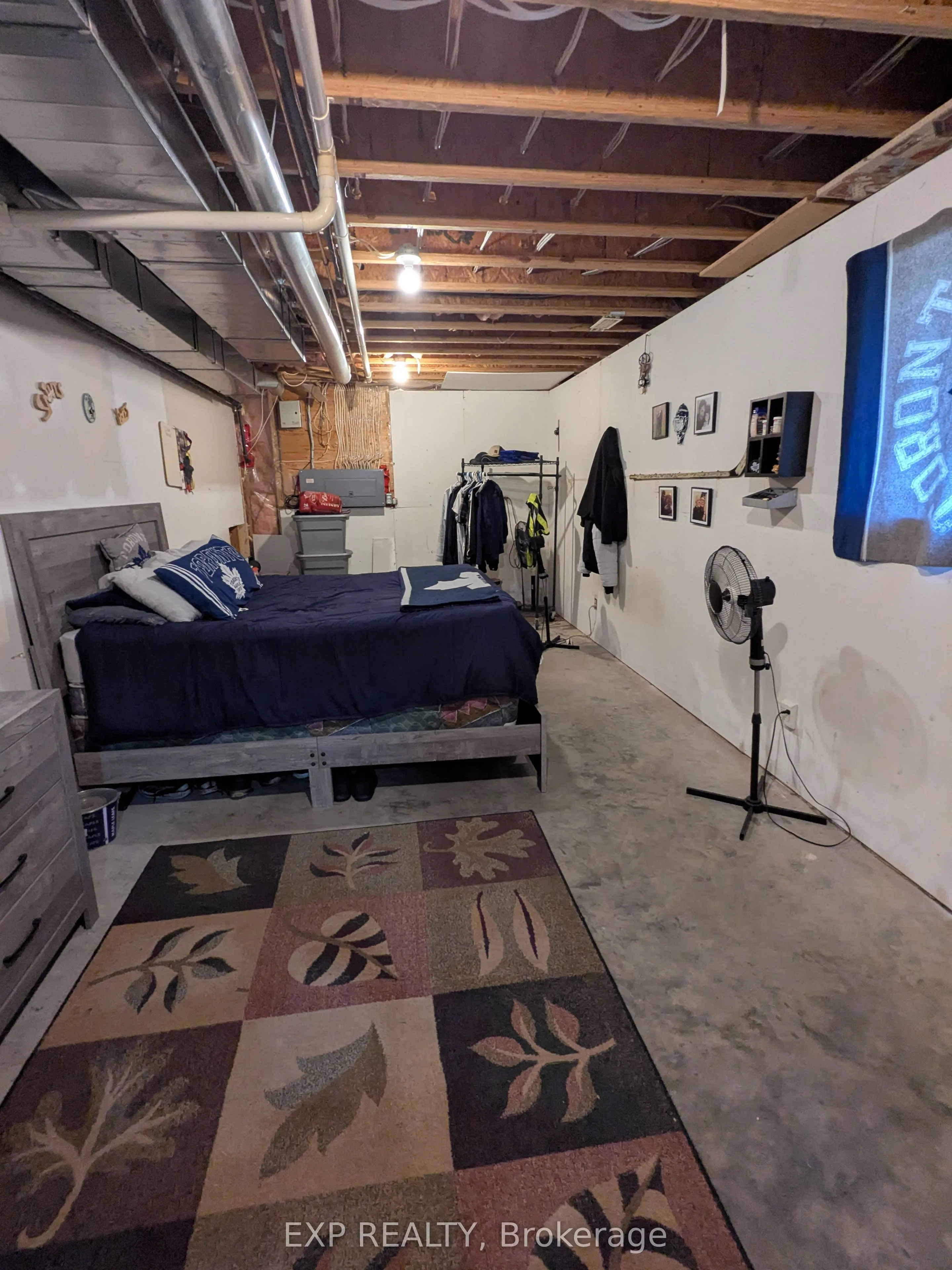 11209 Ancona Crescent