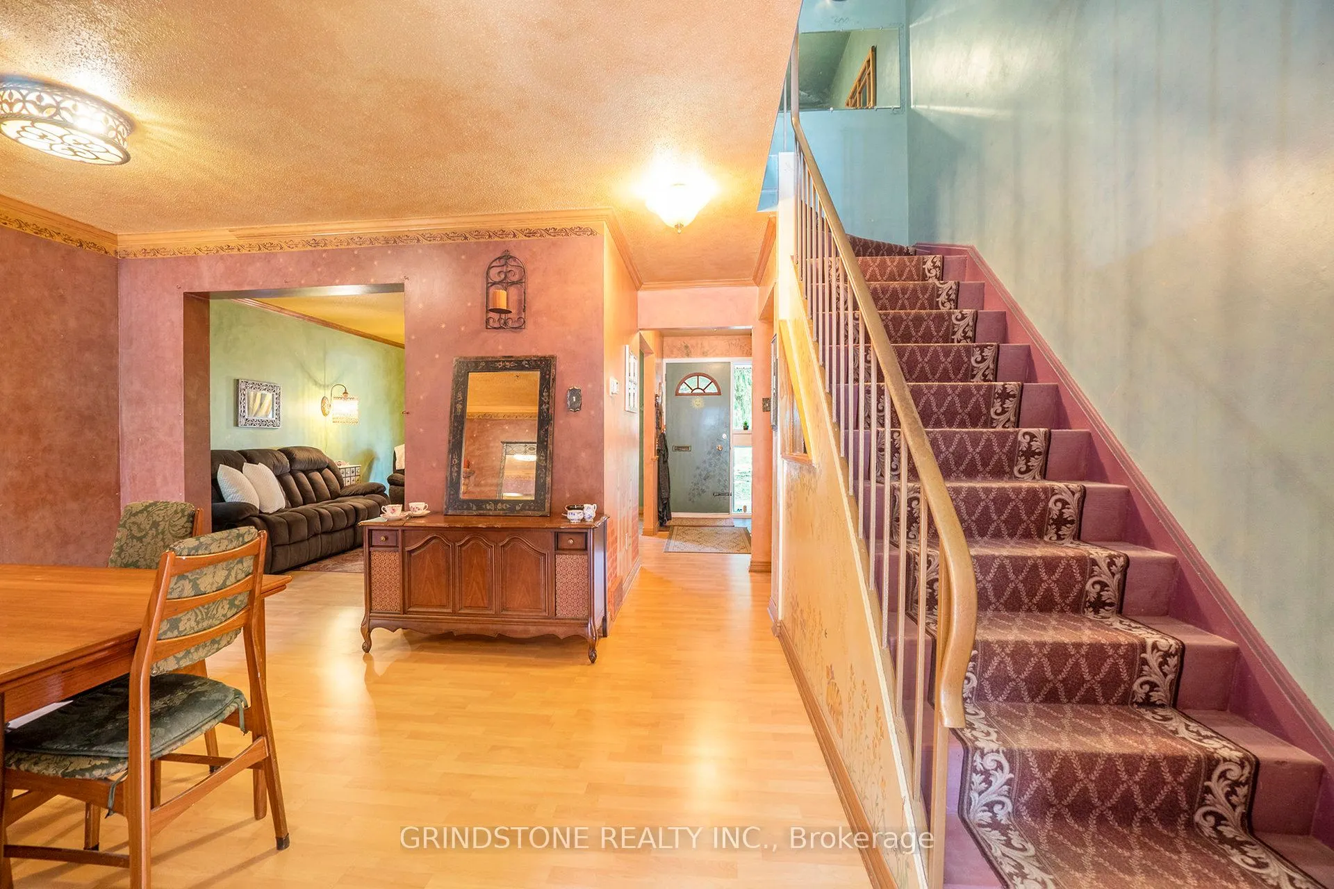 21 Midland Crescent, #14