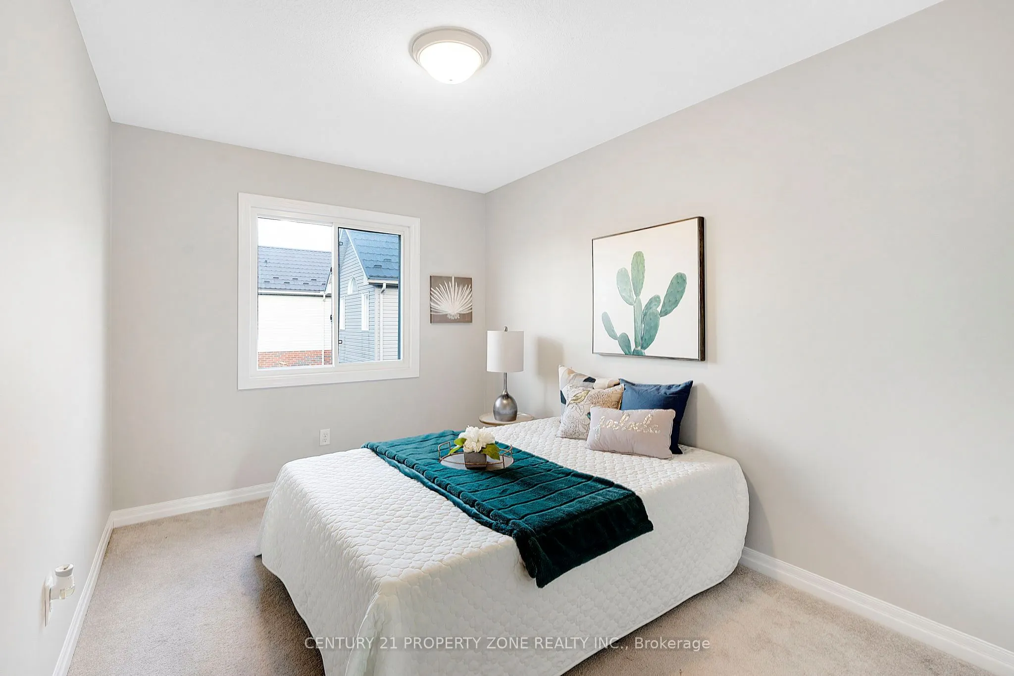 525 Banffshire Crescent