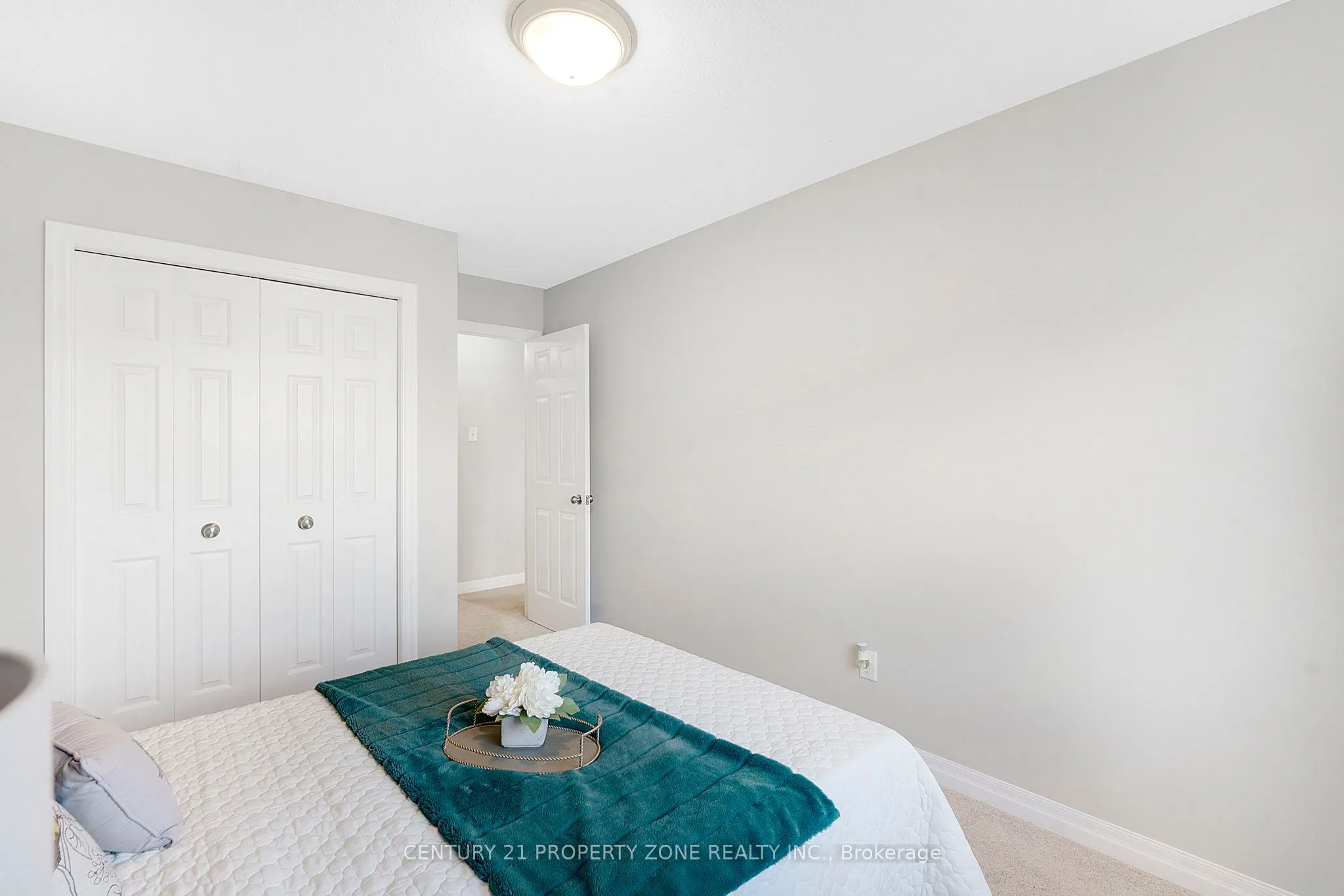 525 Banffshire Crescent