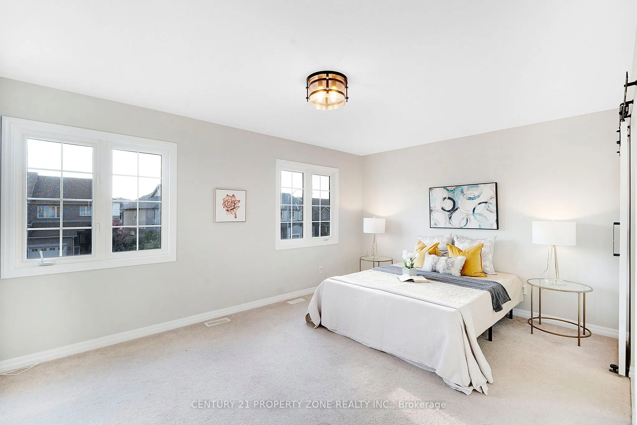525 Banffshire Crescent