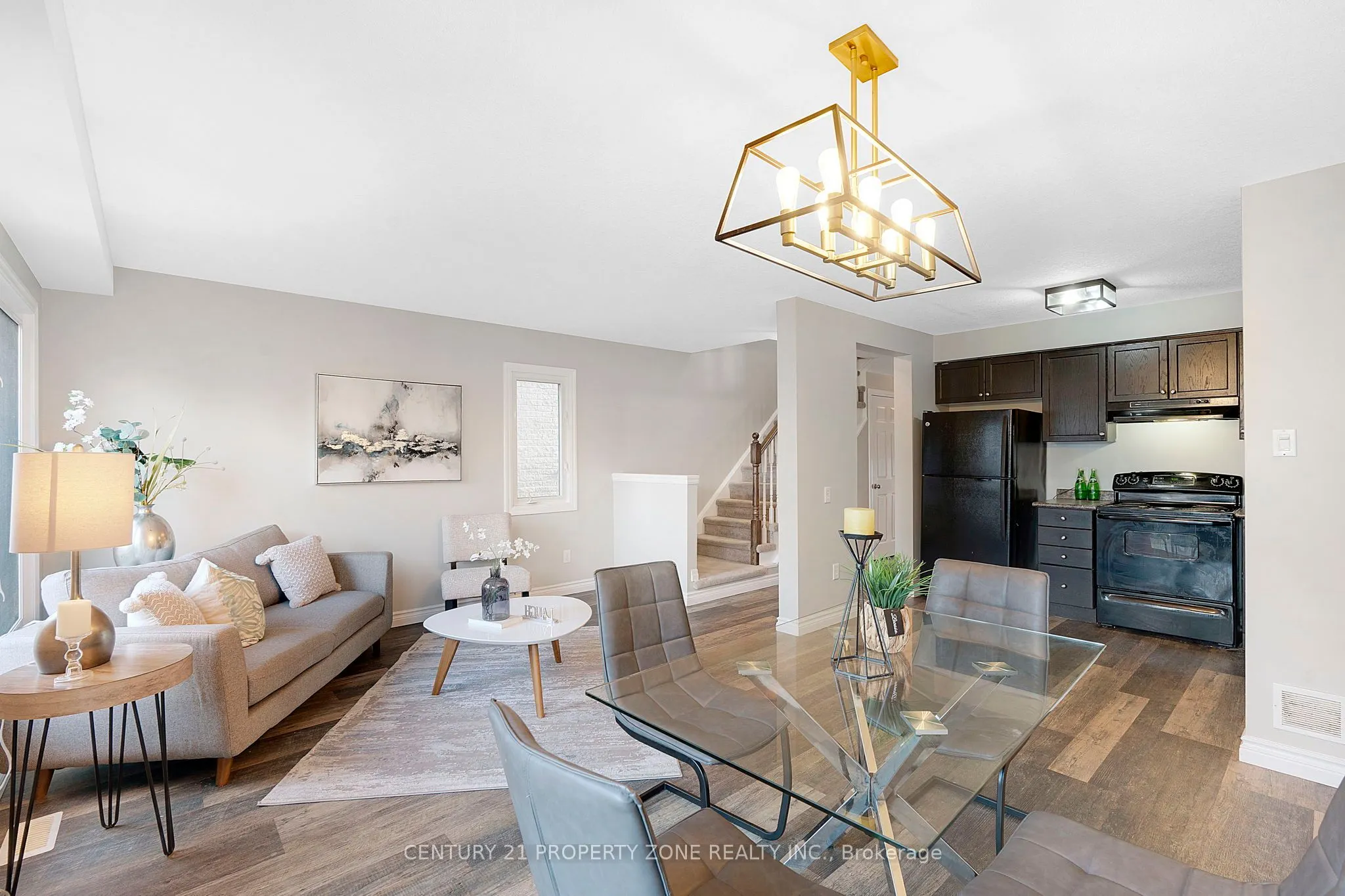 525 Banffshire Crescent
