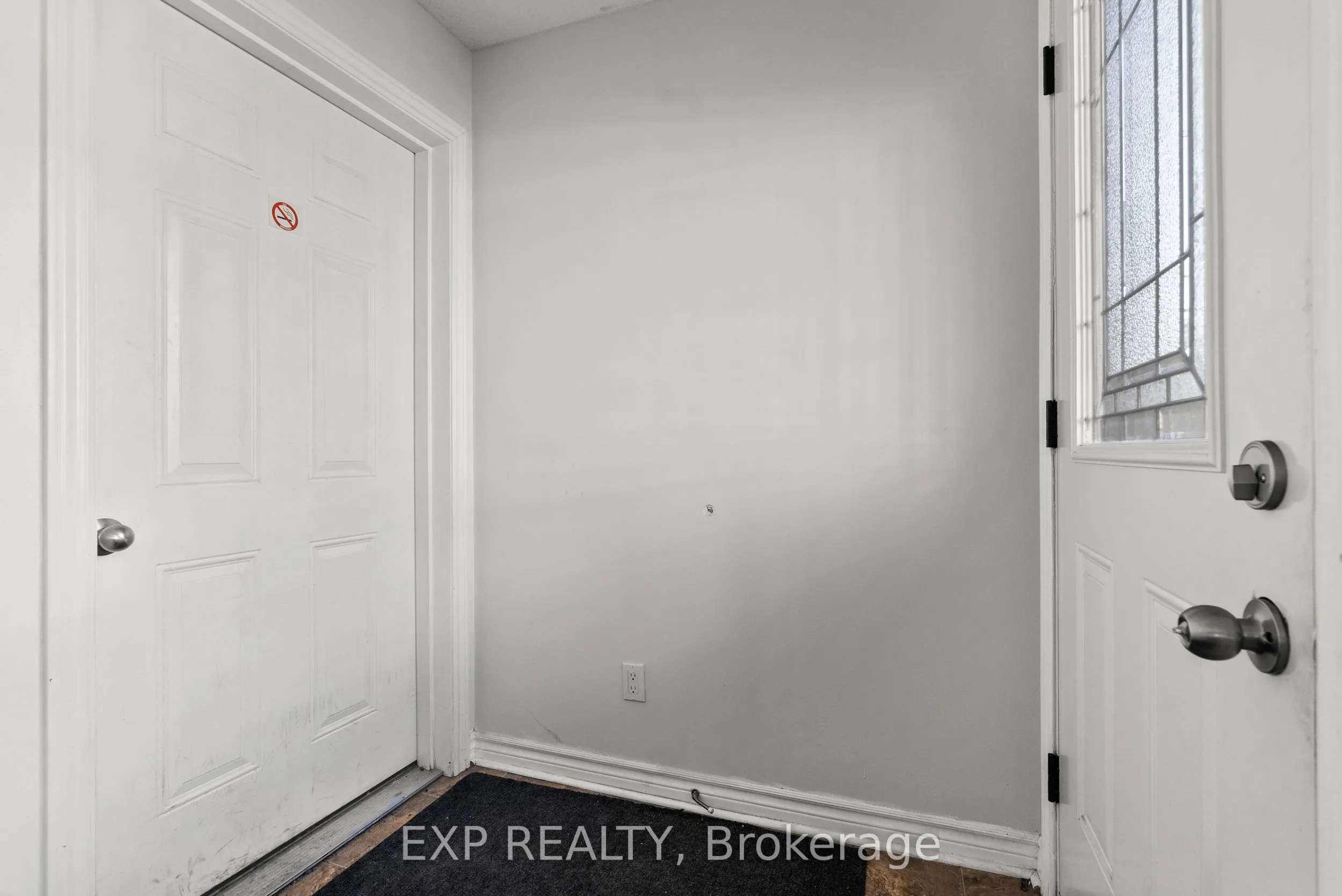 52 Champagne Avenue S, #C