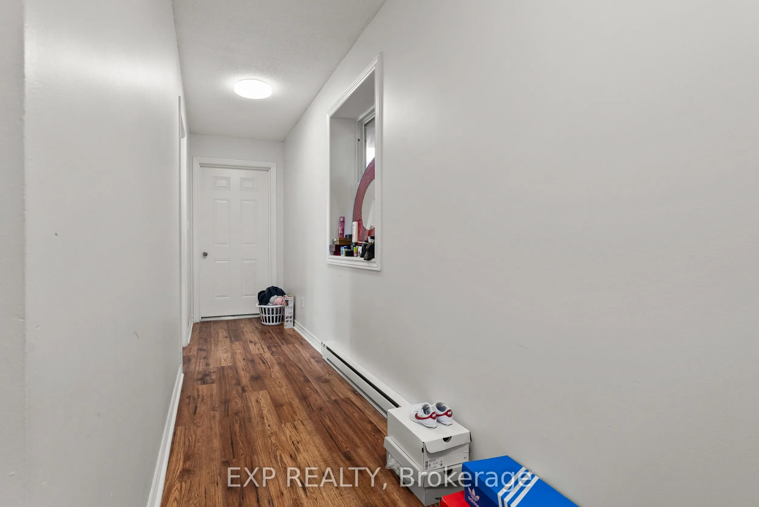 52 Champagne Avenue S, #C