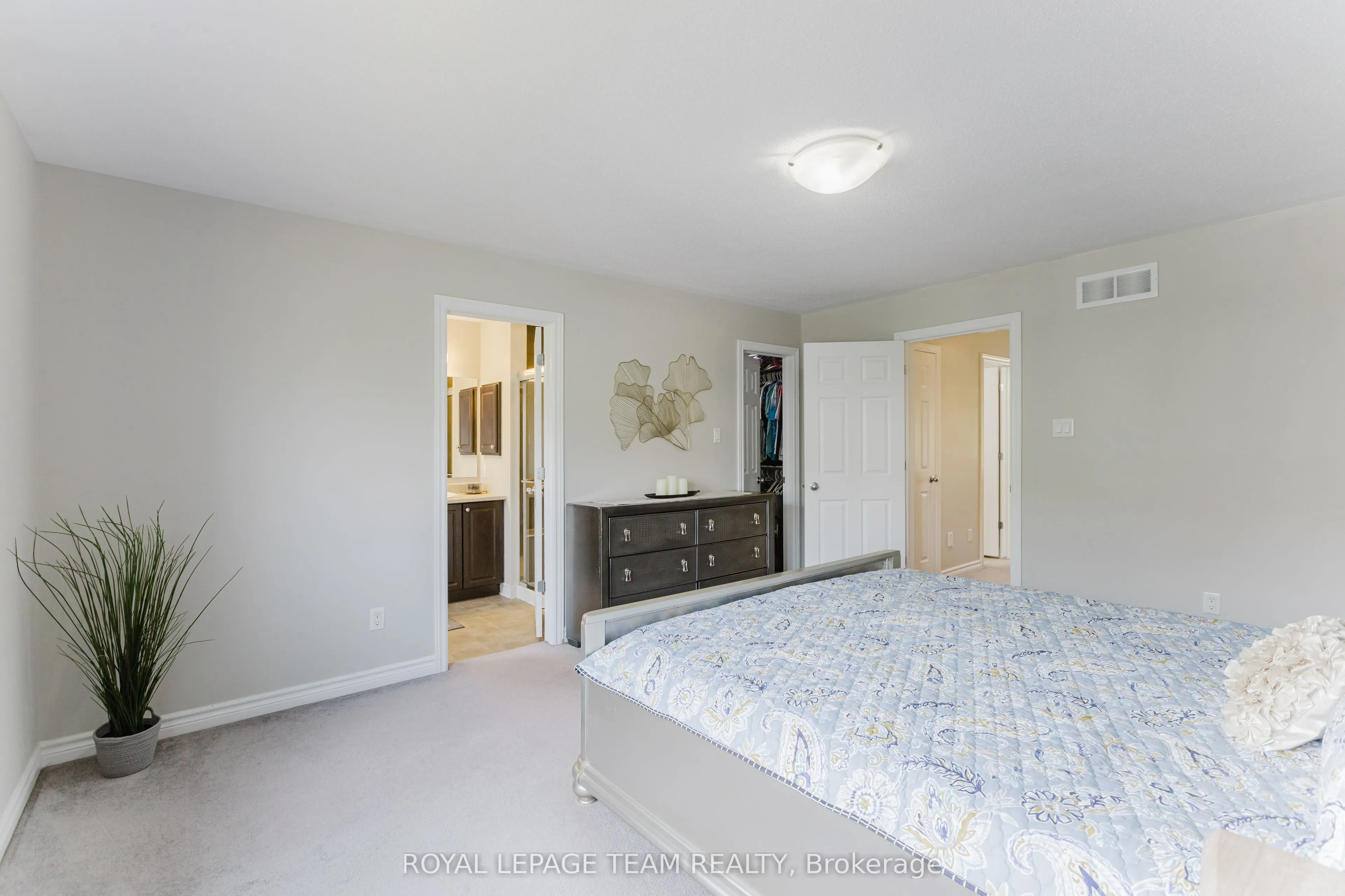 121 Mancini Way