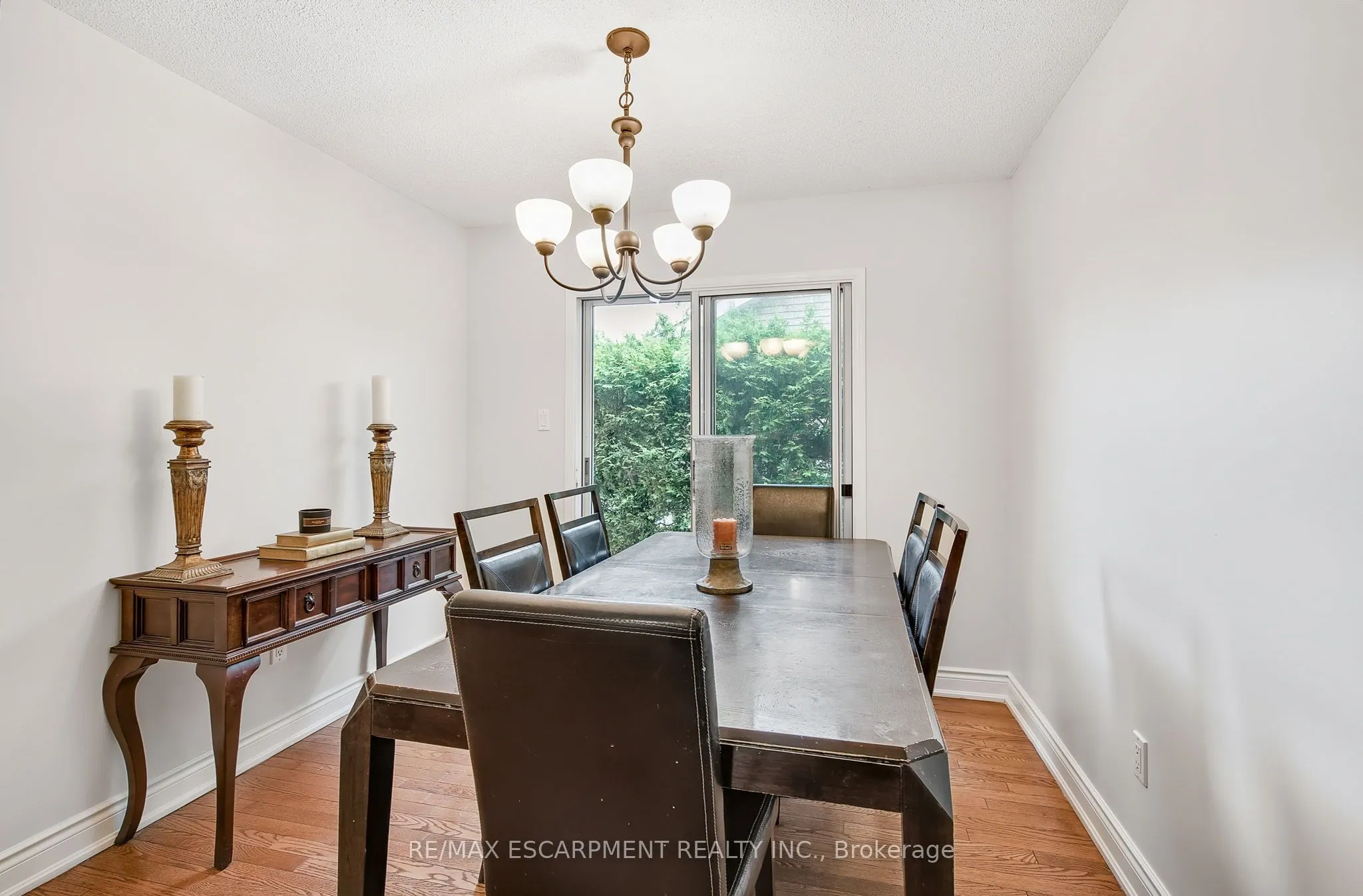 14 Ashridge Place
