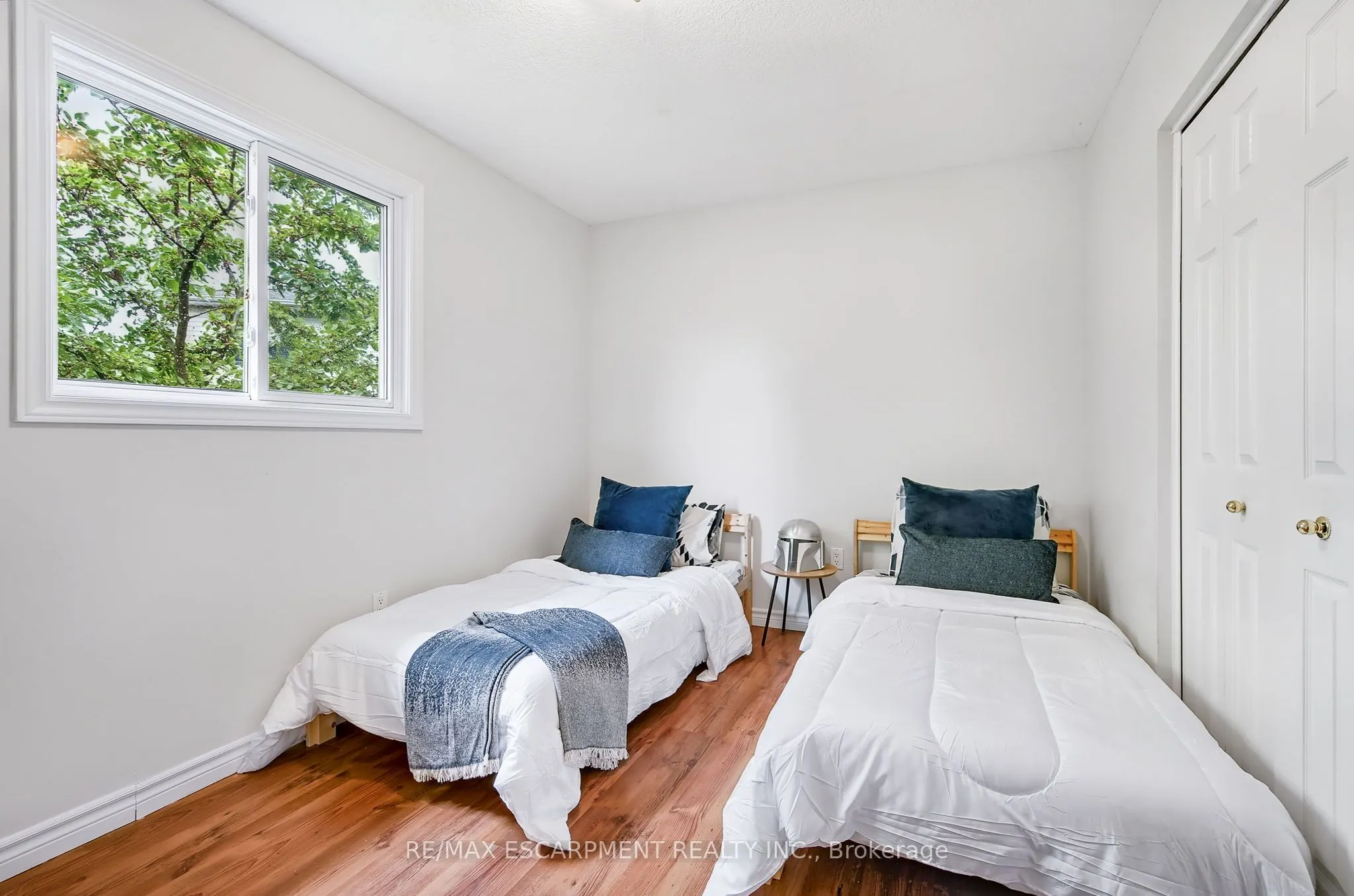 14 Ashridge Place