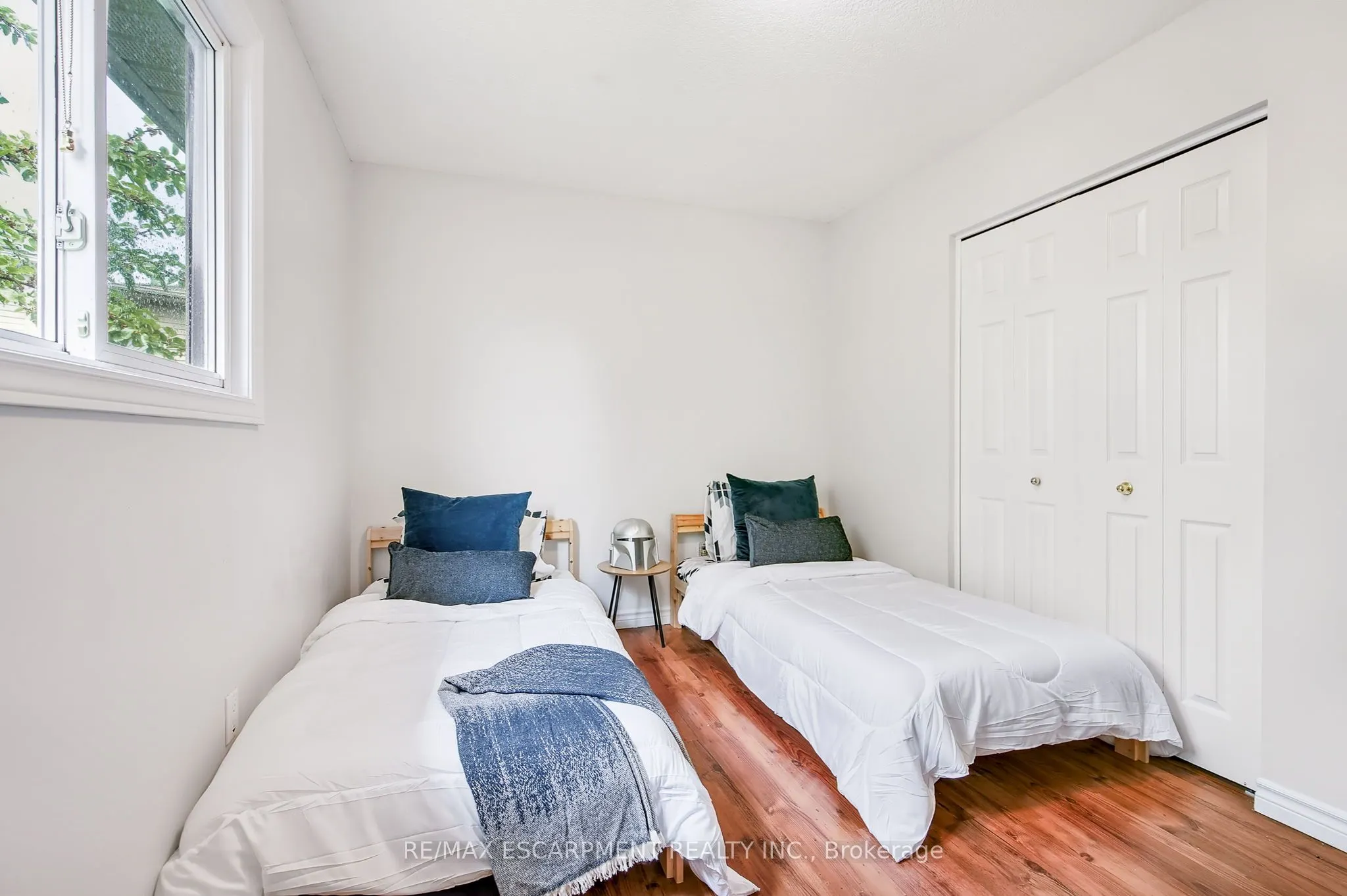14 Ashridge Place