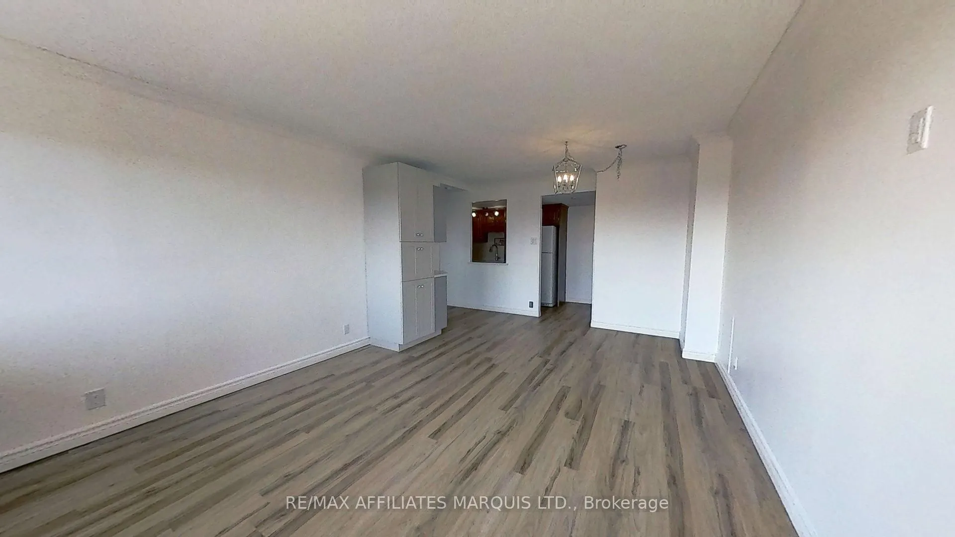 308 Second Street E, #1106