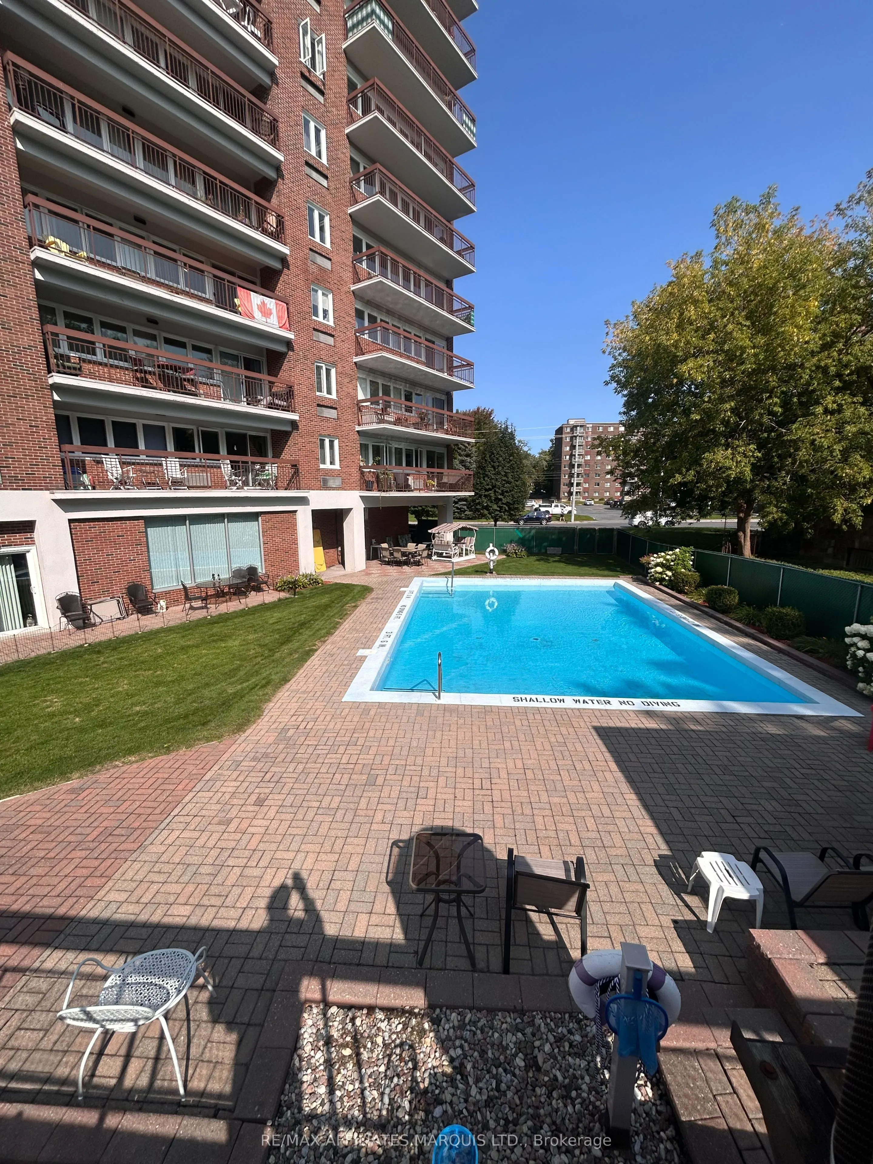 308 Second Street E, #1106