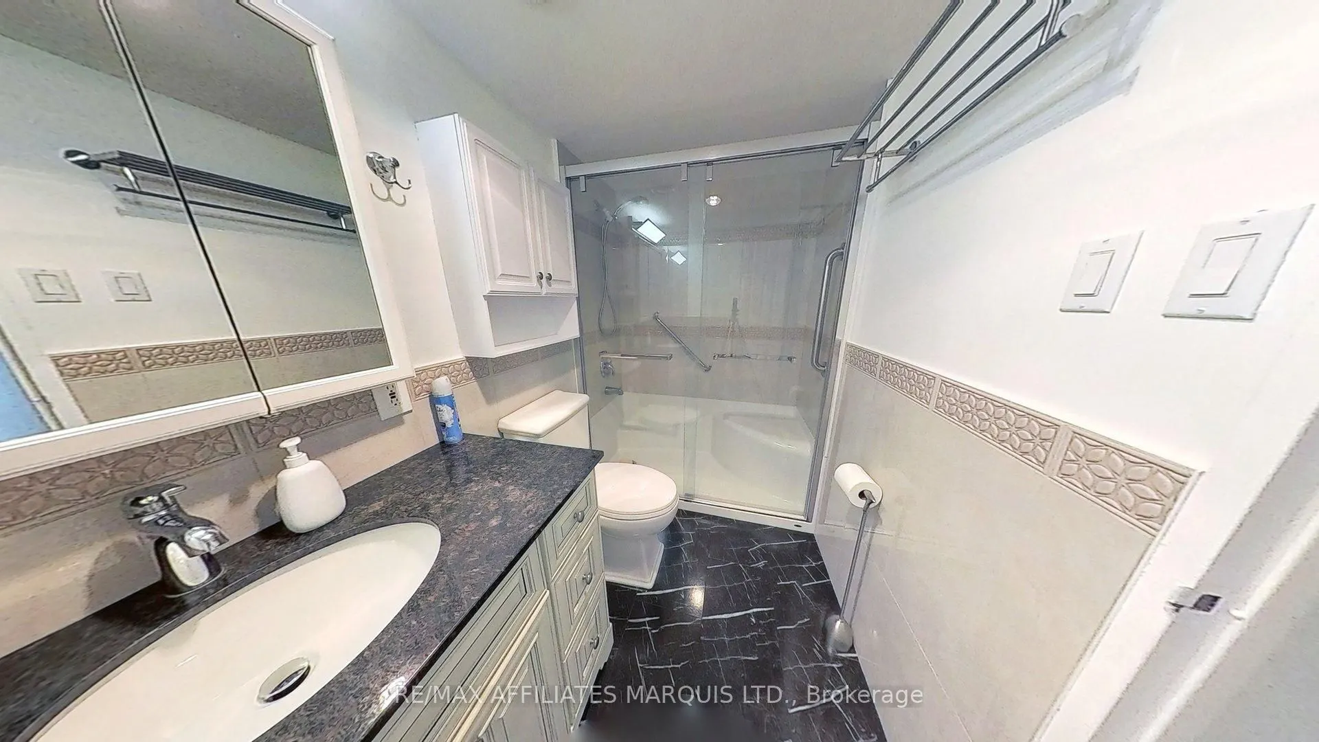 308 Second Street E, #1106