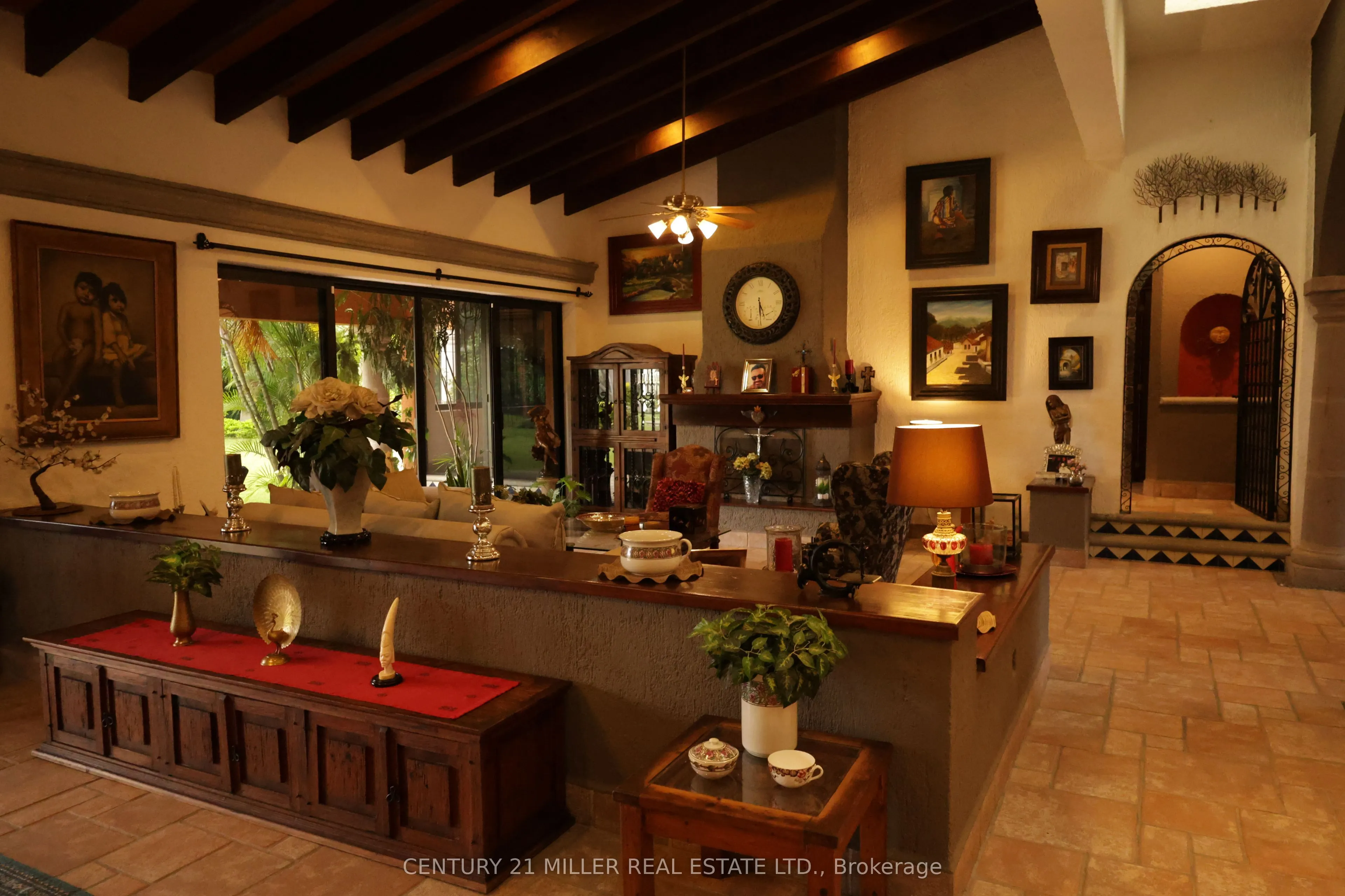 37 Cerrada Vista Hermosa