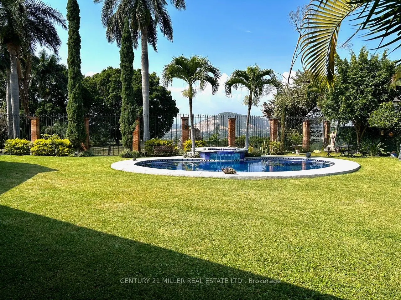 37 Cerrada Vista Hermosa