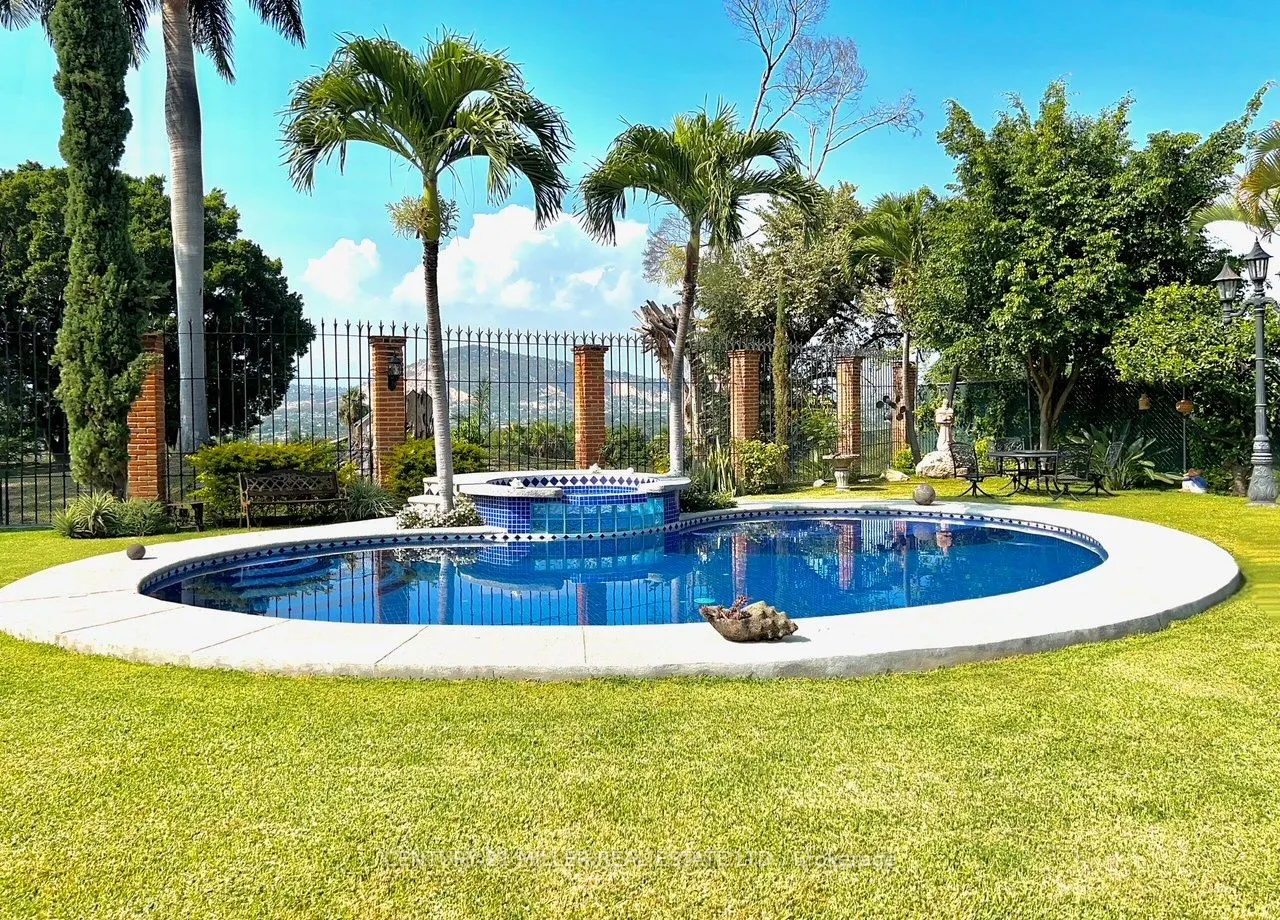 37 Cerrada Vista Hermosa