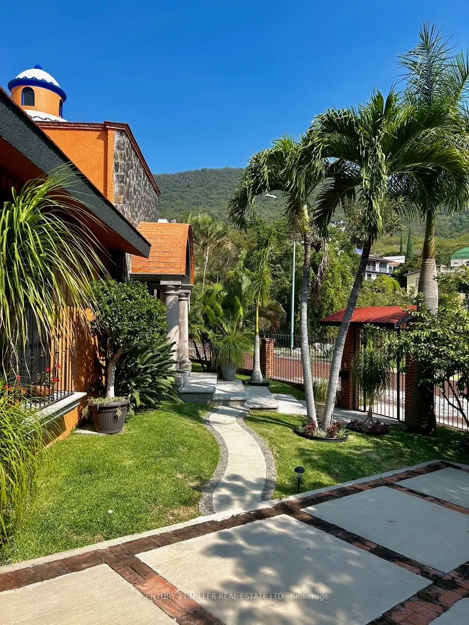 37 Cerrada Vista Hermosa