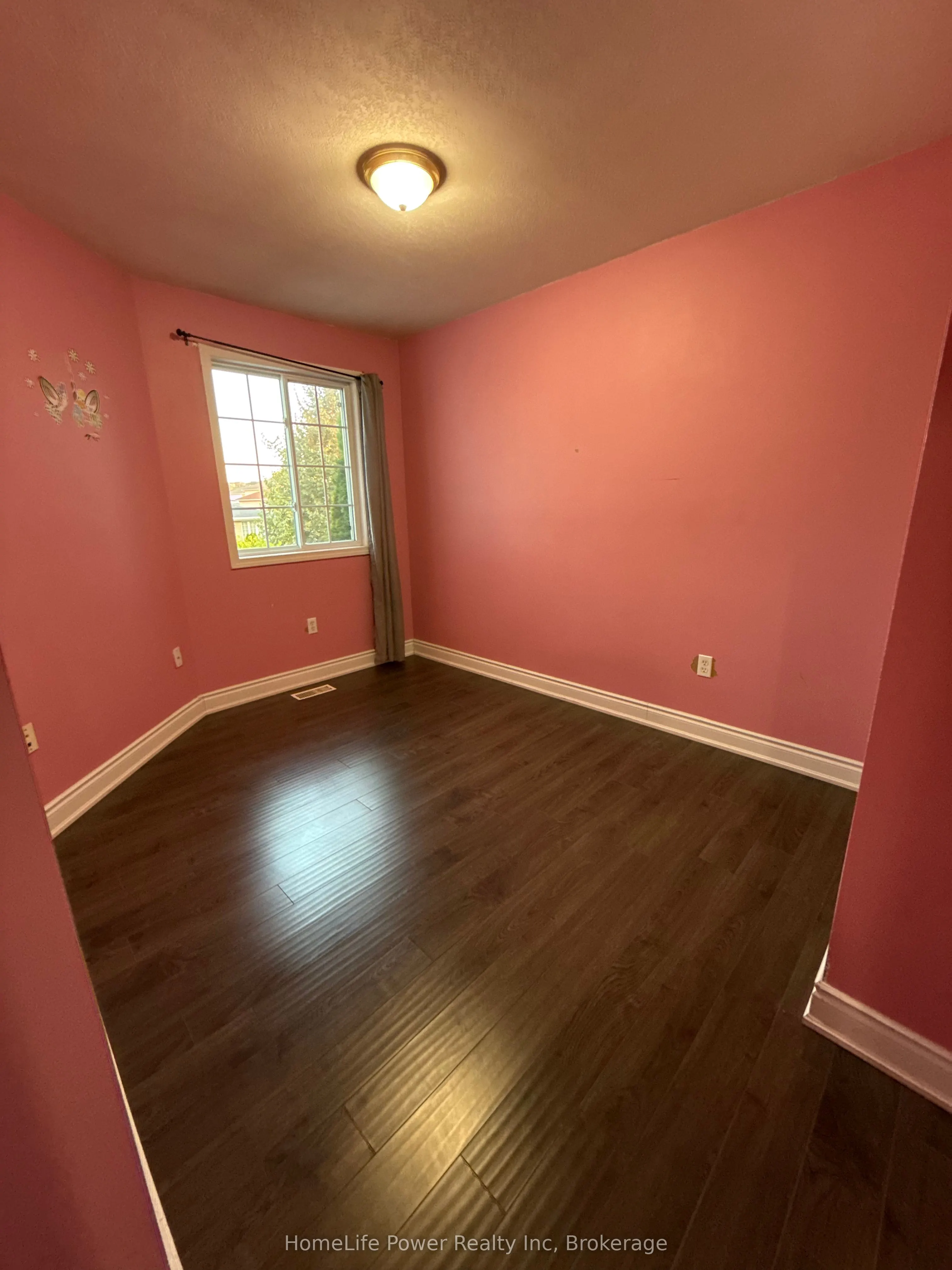 106 Edgemere Drive
