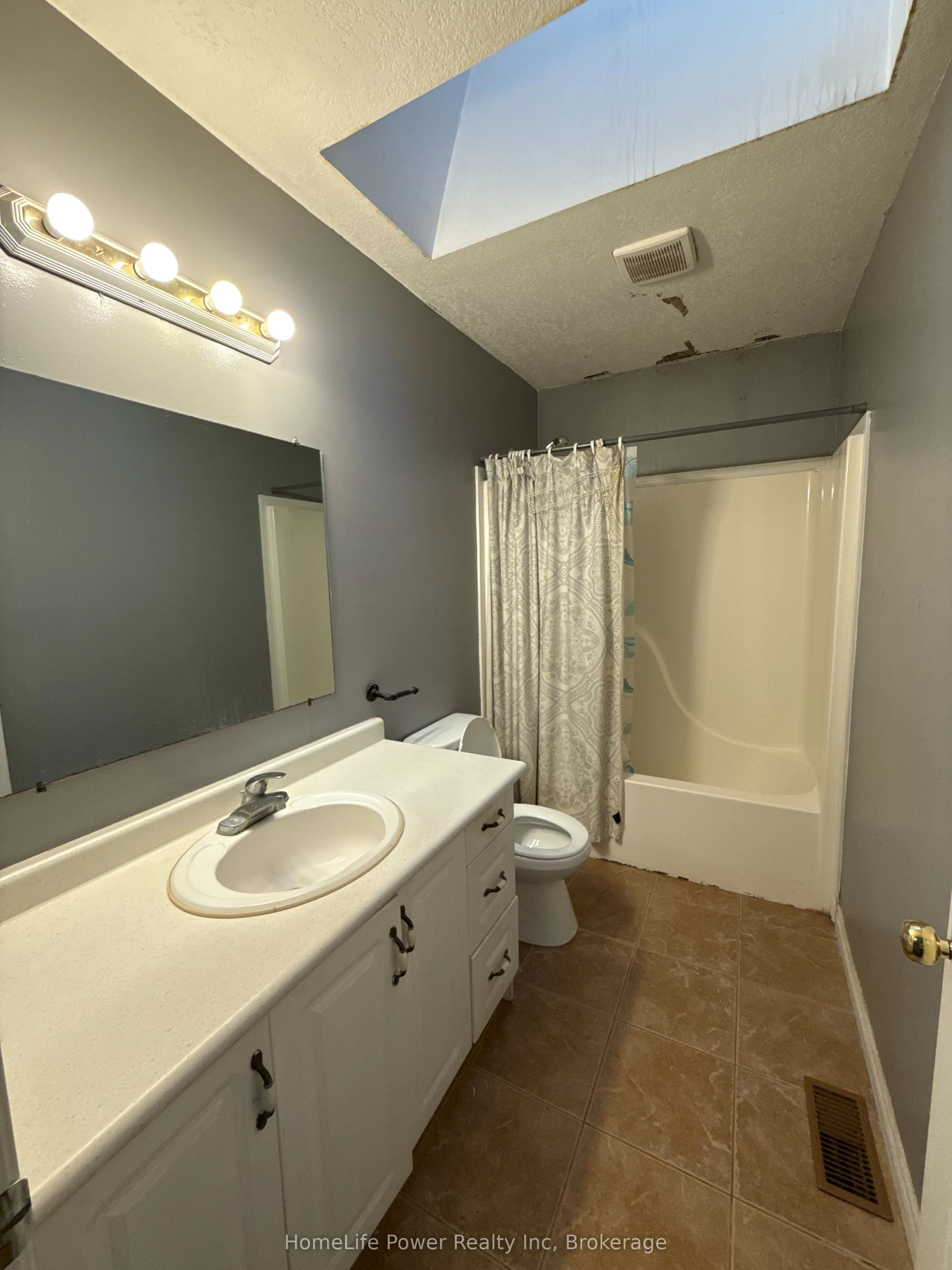 106 Edgemere Drive