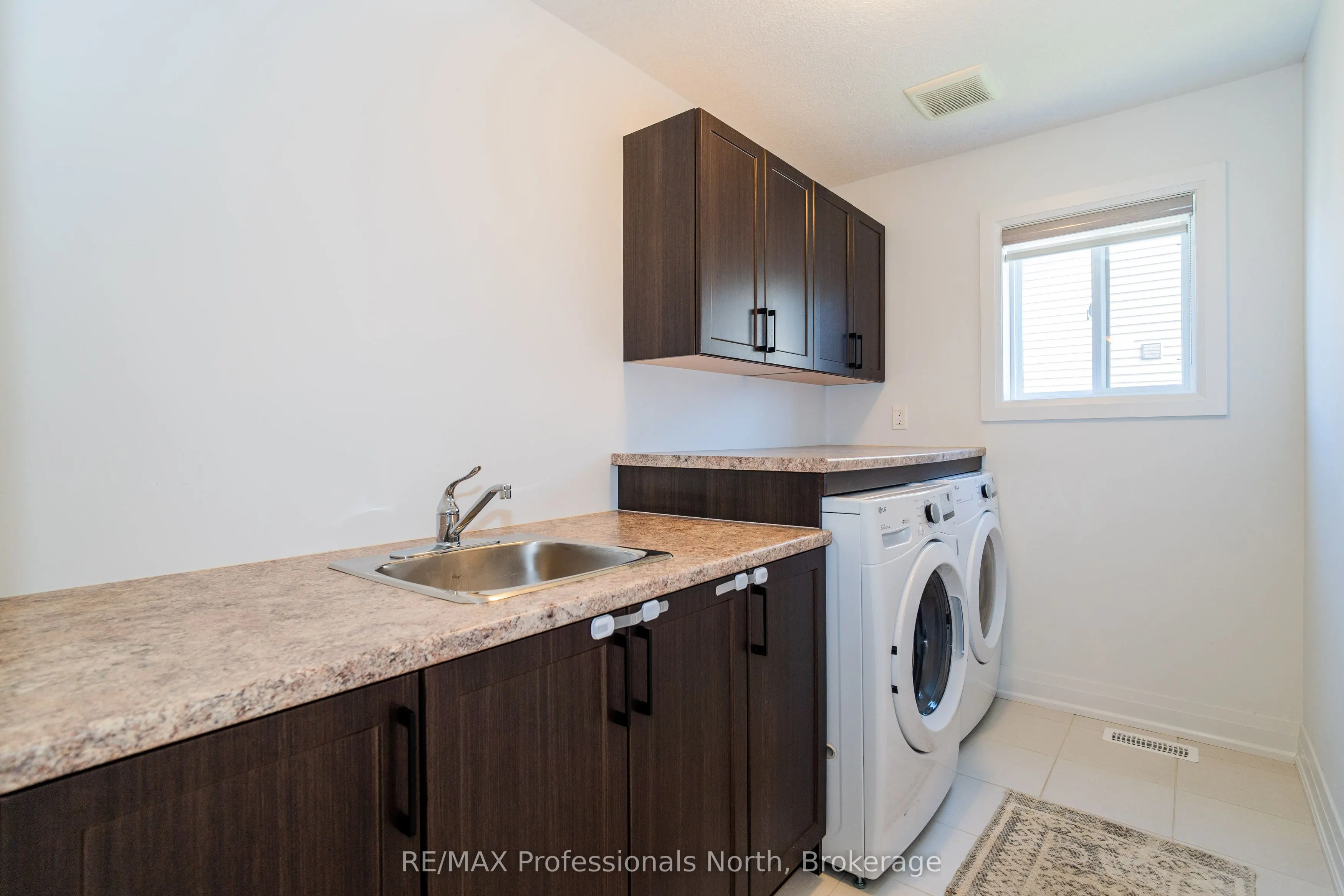 35 Woodstream Drive