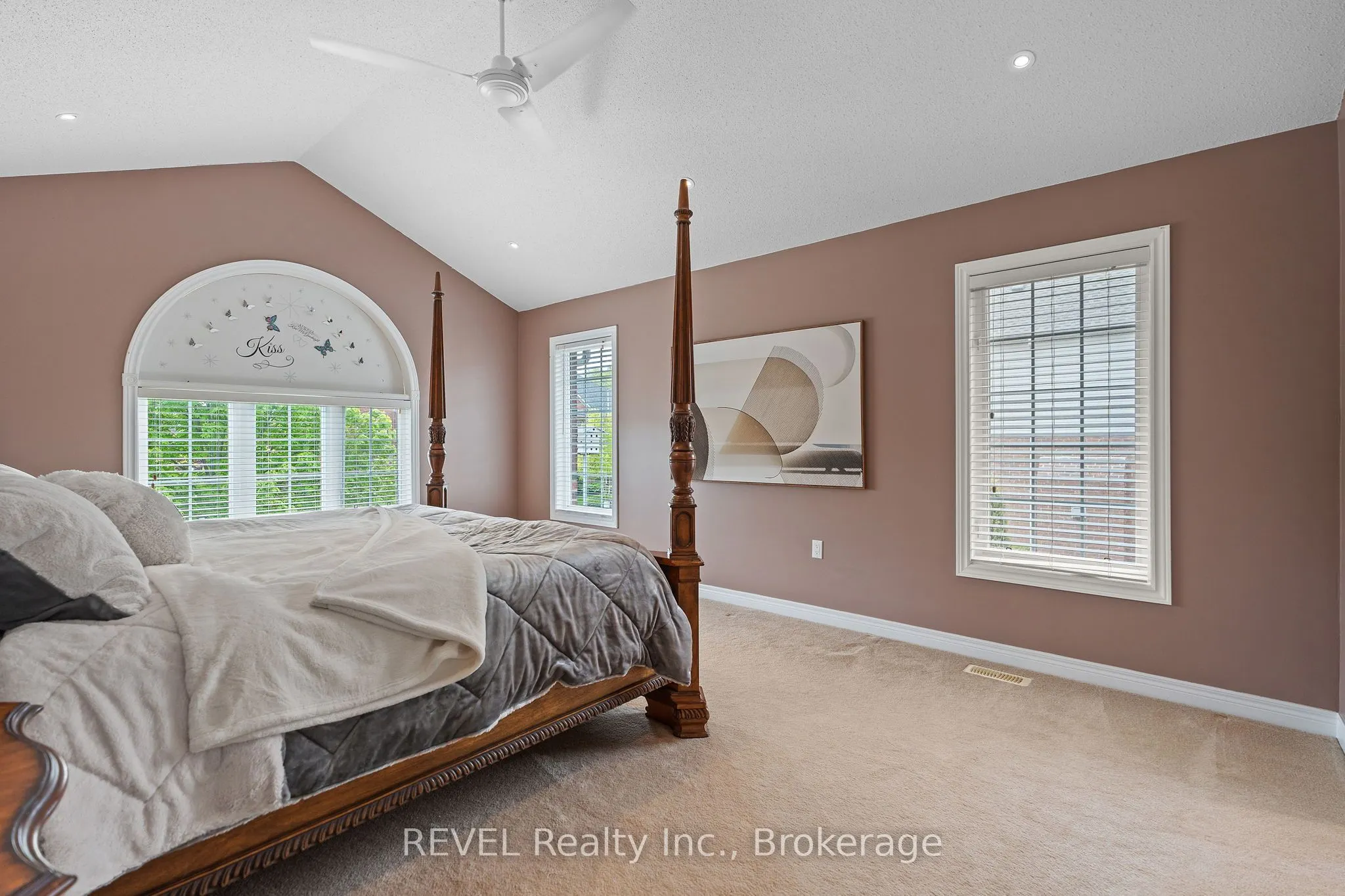 42 Vinifera Drive