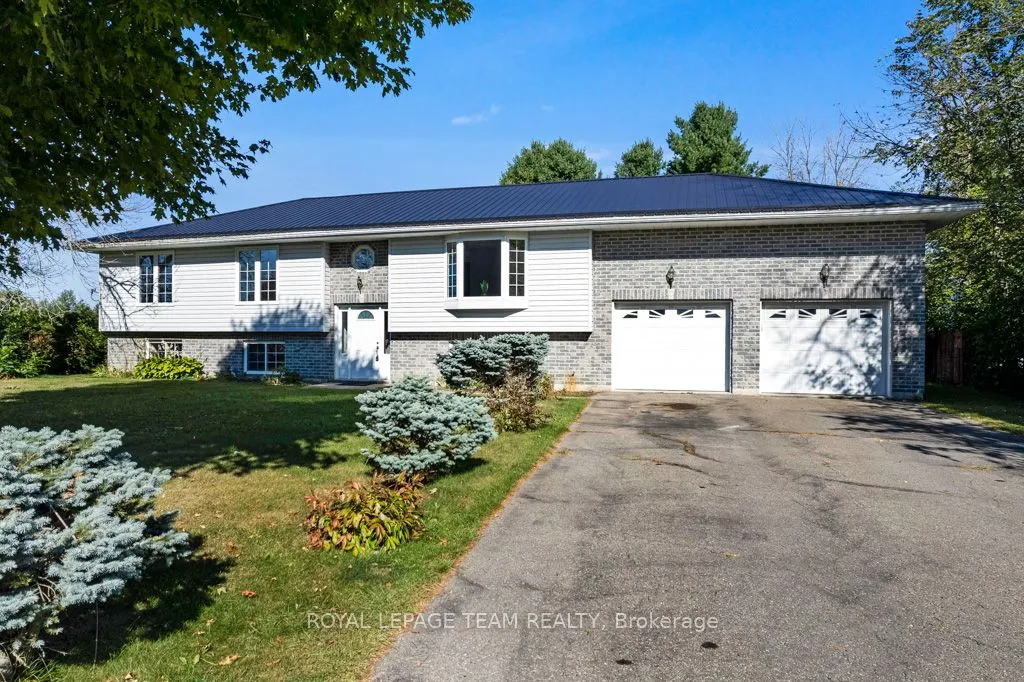 712 Hyndman Road