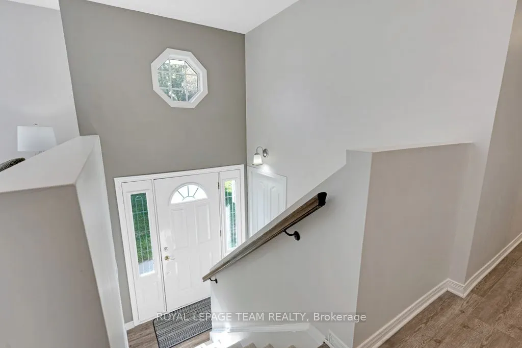 712 Hyndman Road