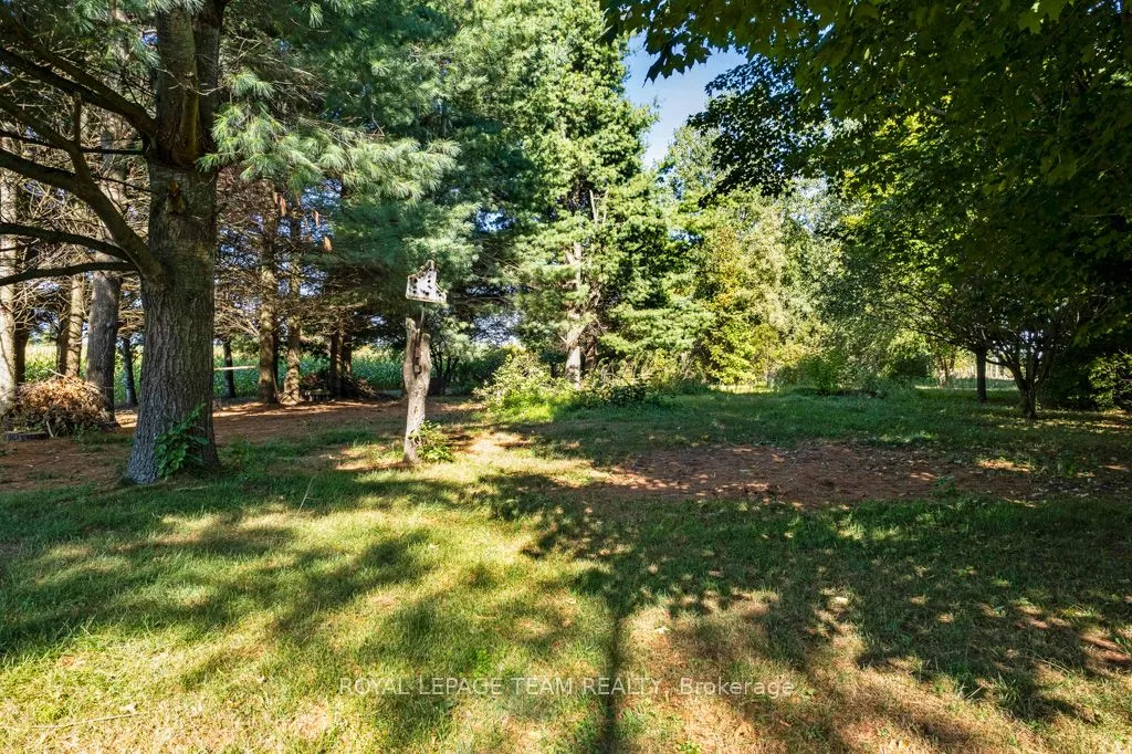 712 Hyndman Road