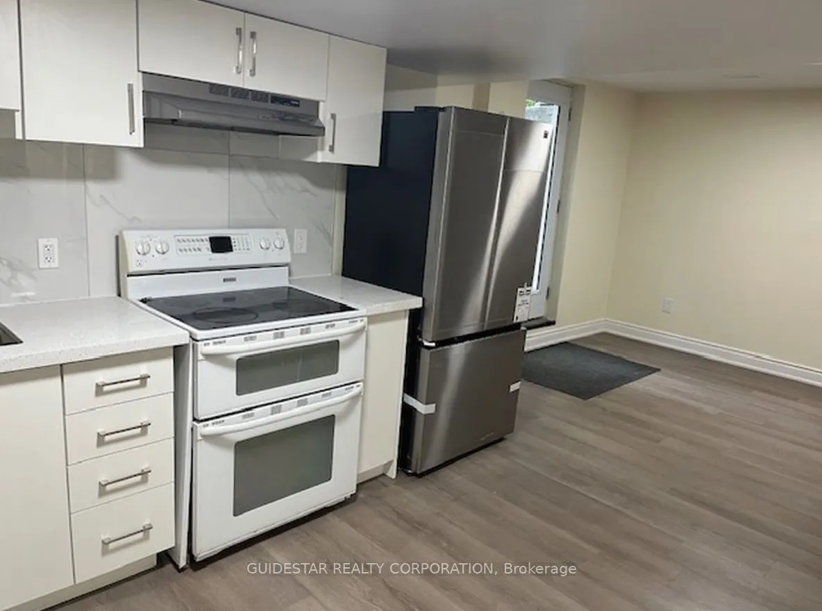 223 Twyford Street, #B