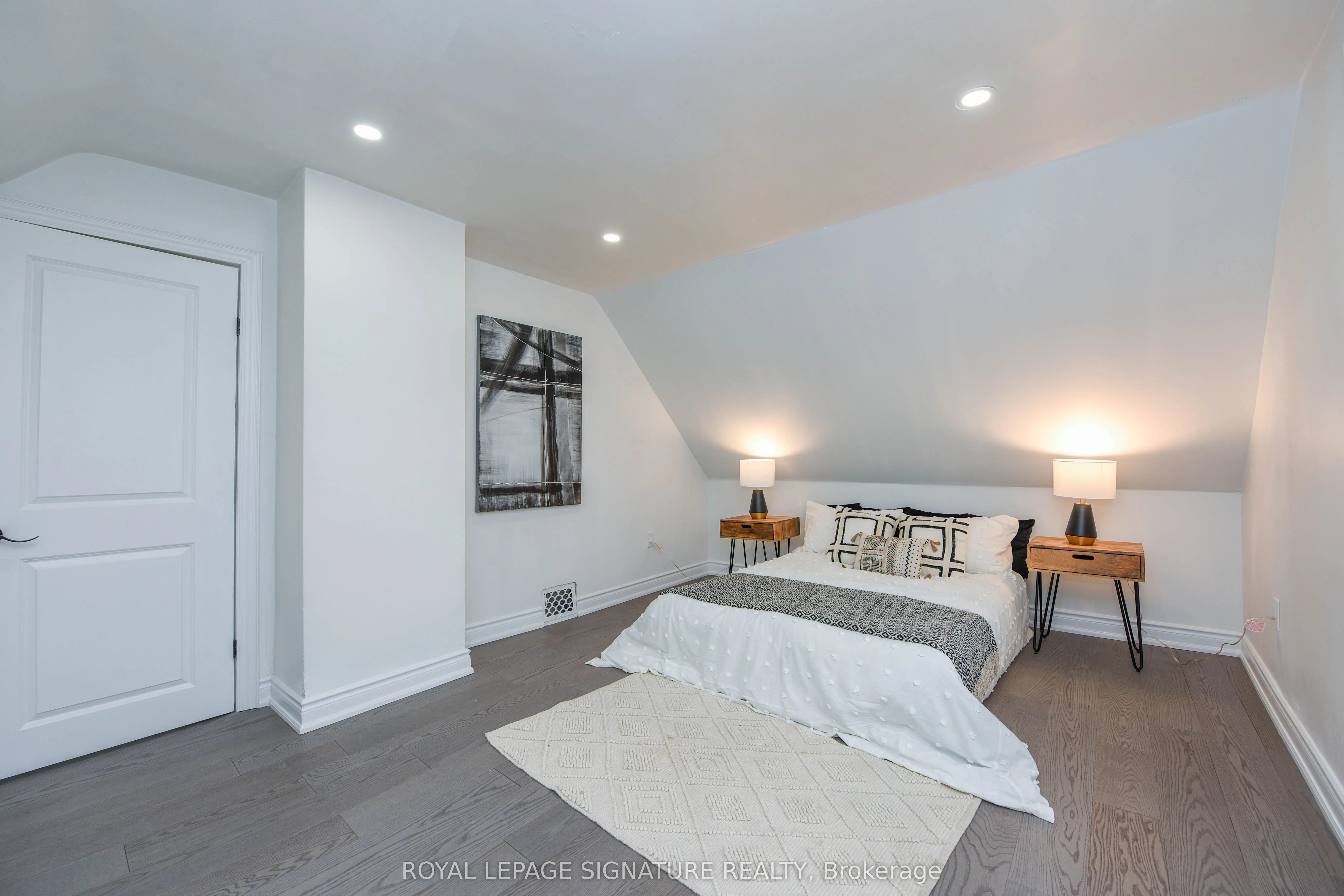 50 Barnesdale Avenue N