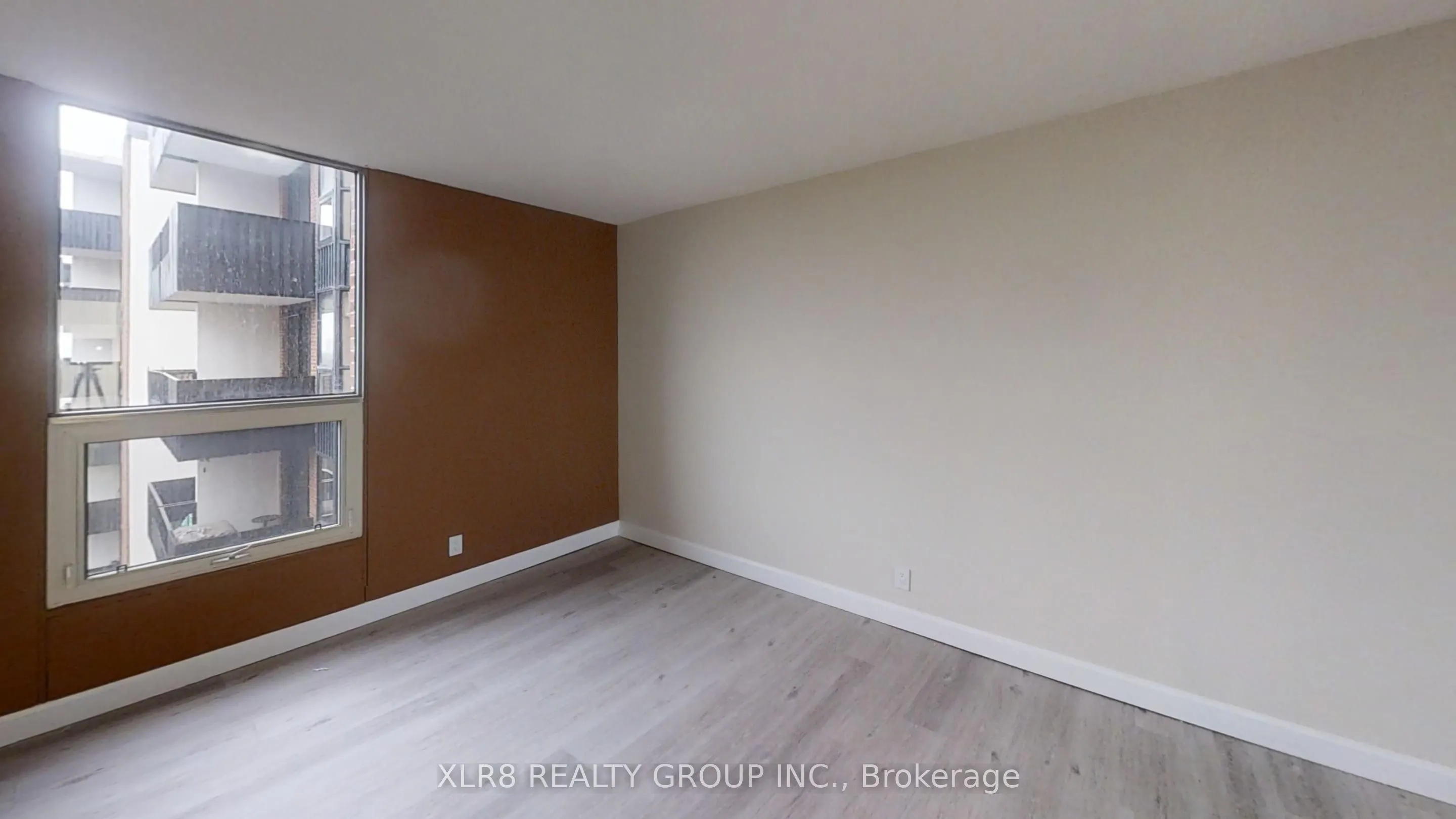 2951 Riverside Drive, #1011