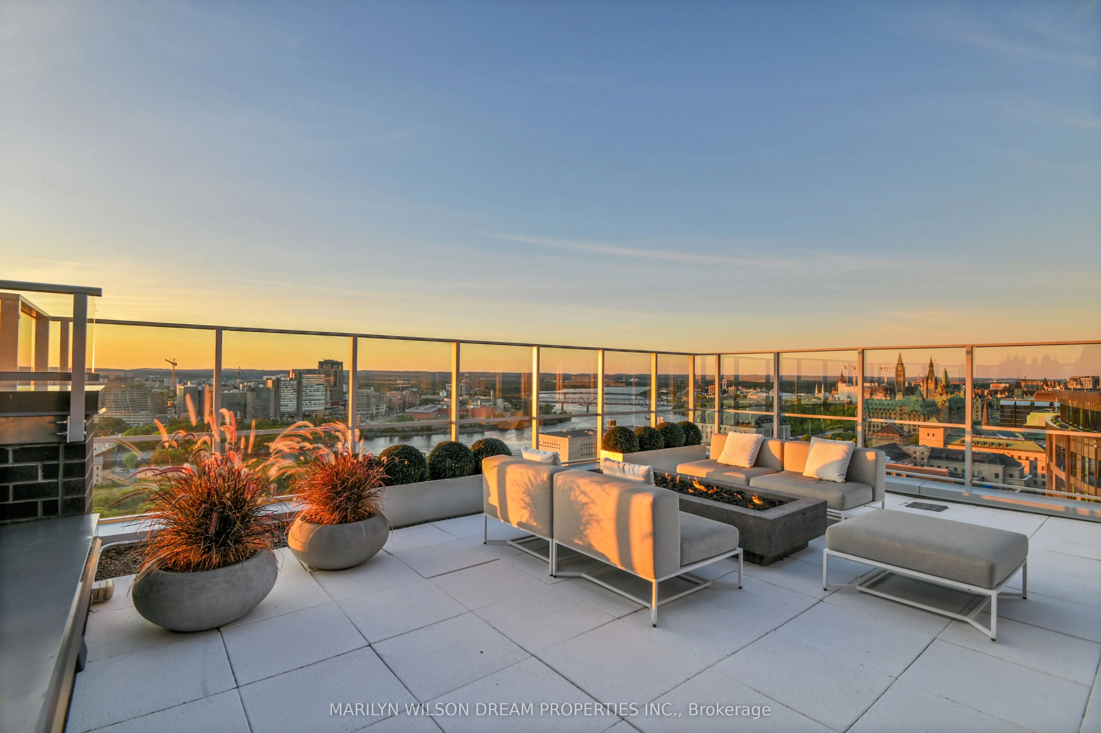 428 Sparks Street, #2101