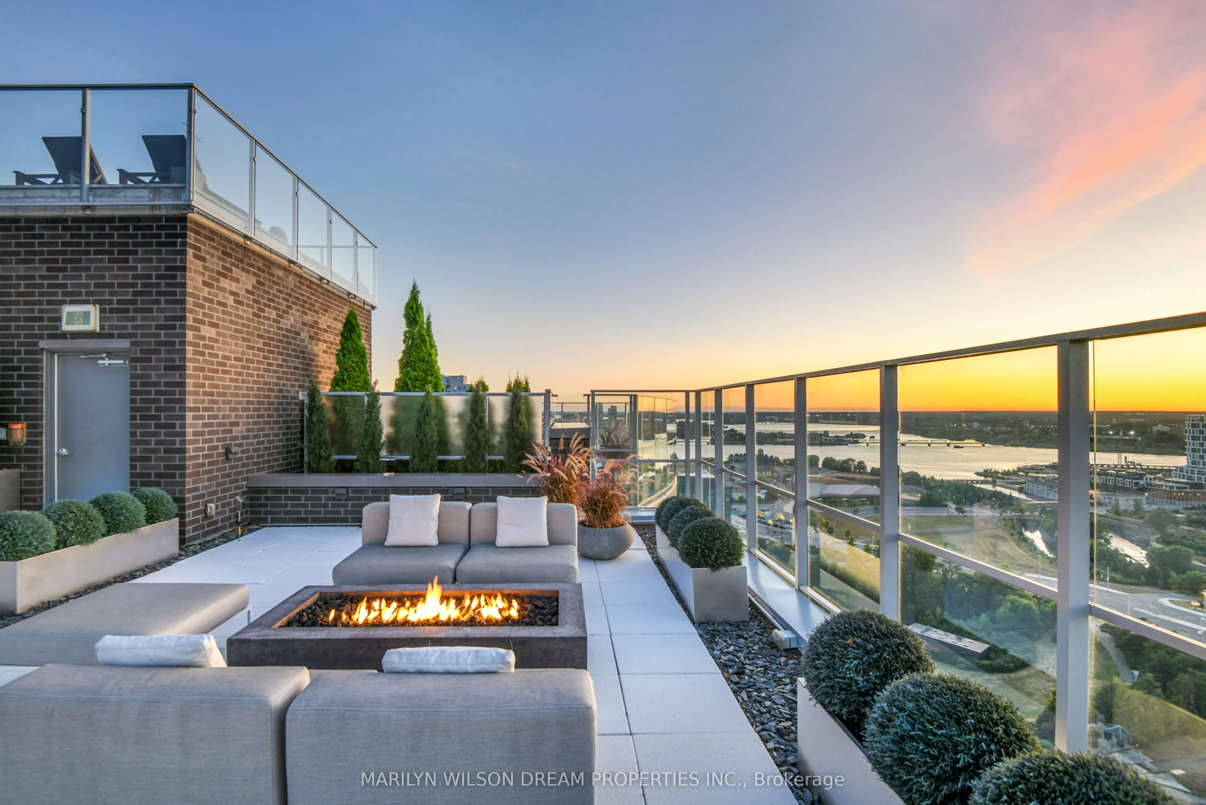 428 Sparks Street, #2101