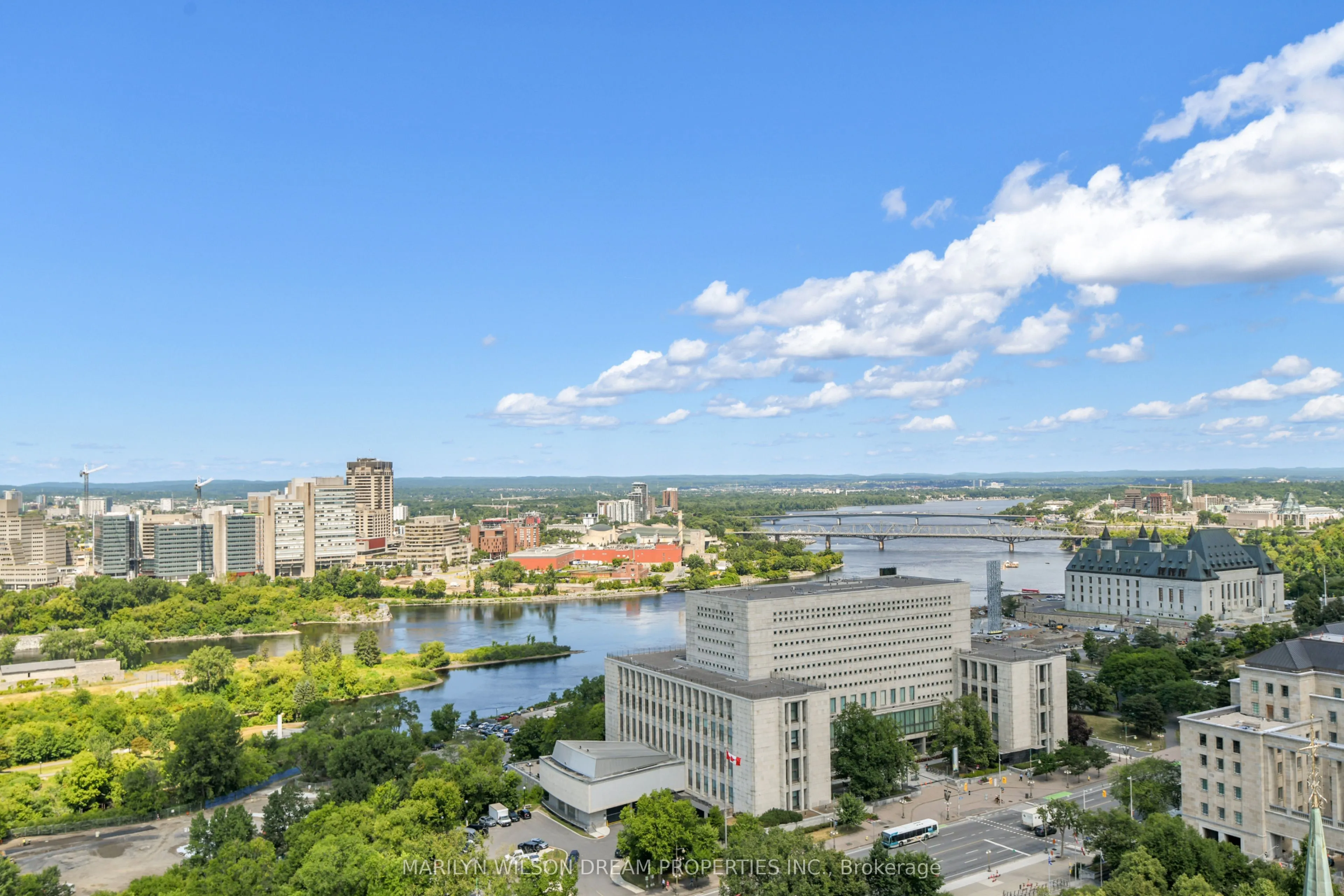 428 Sparks Street, #2101
